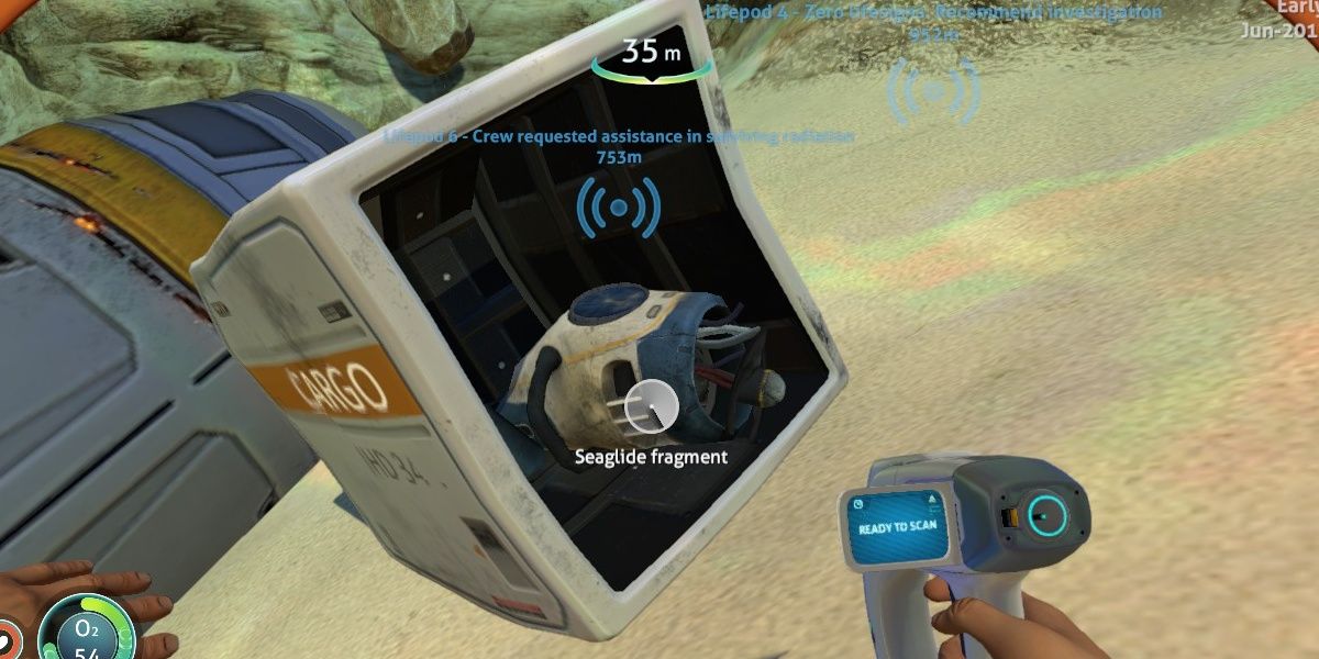 Seaglide fragment in Subnautica