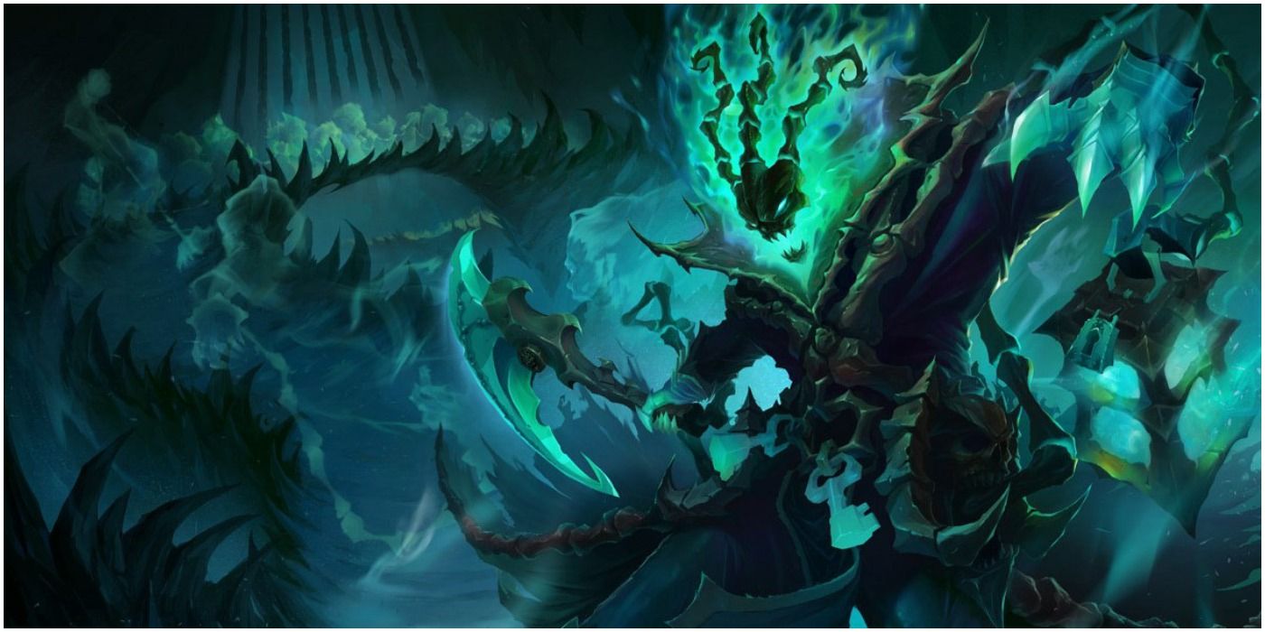 League of Legends - Thresh being intimidating