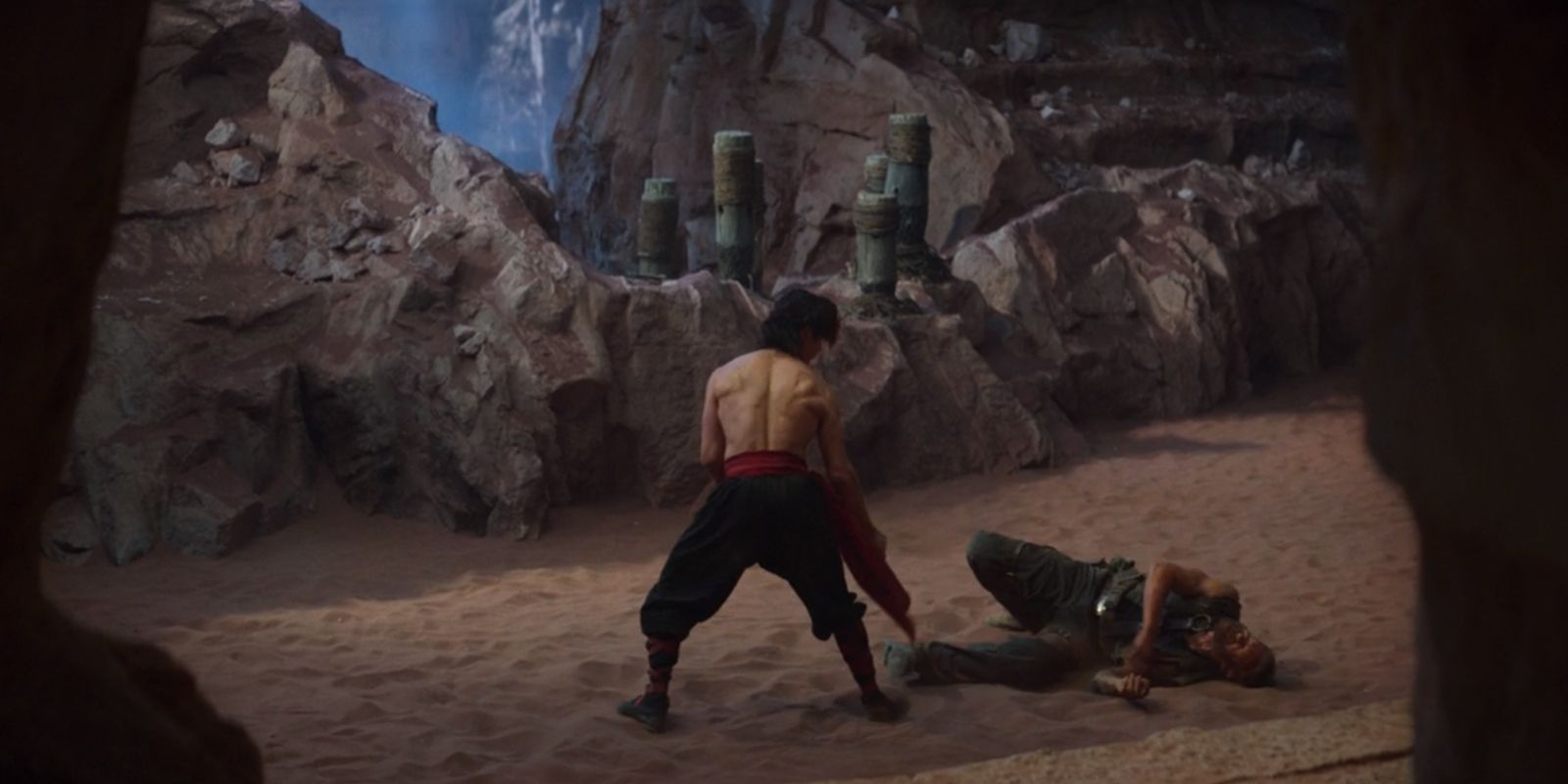 Liu Kang training Kano in Mortal Kombat 2021
