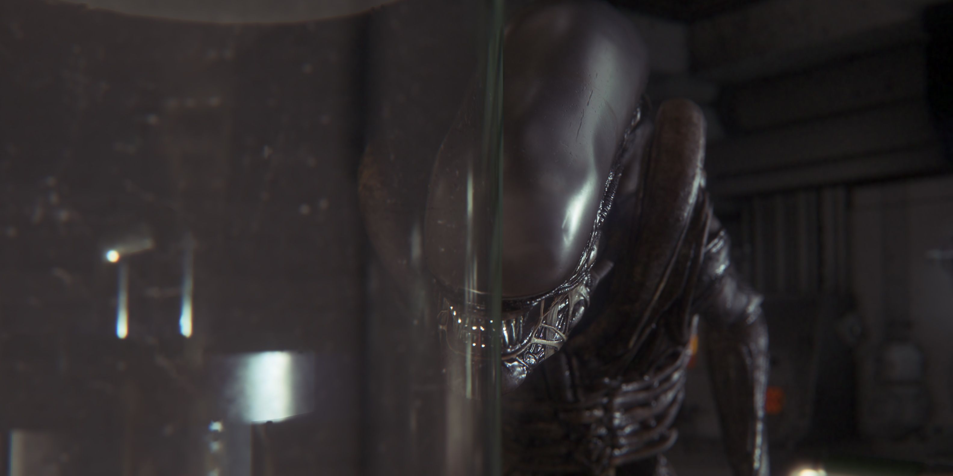 Alien Isolation Xenomorph Searching Screenshot Glass Tube