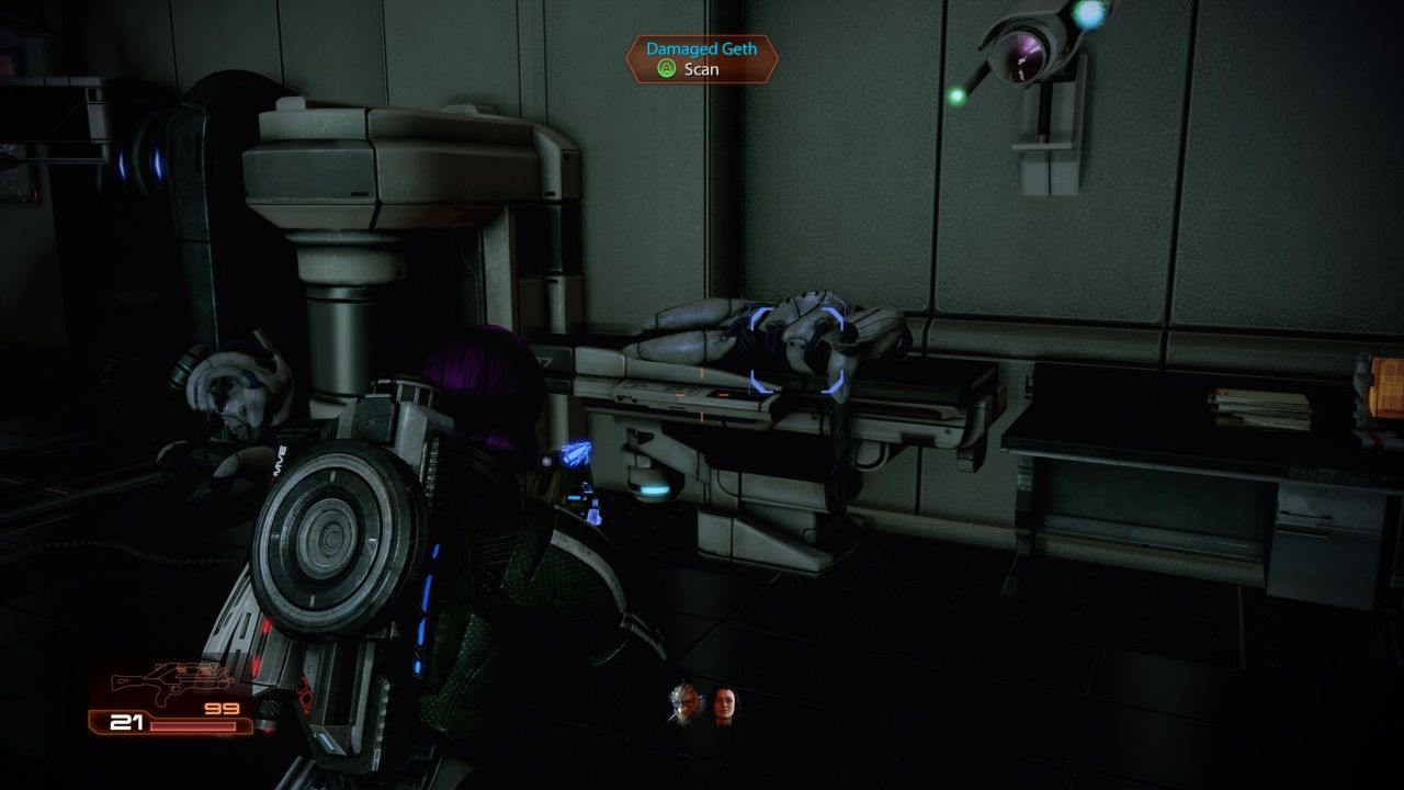 Mass Effect 2 Atlas Station scanning the damaged geth