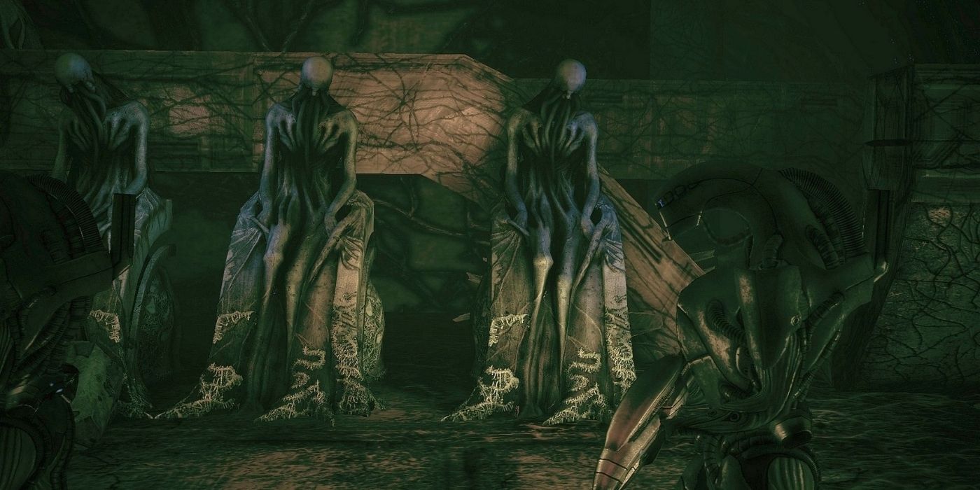 Mass Effect - Game Screenshot of Inusannon Statues On Ilos