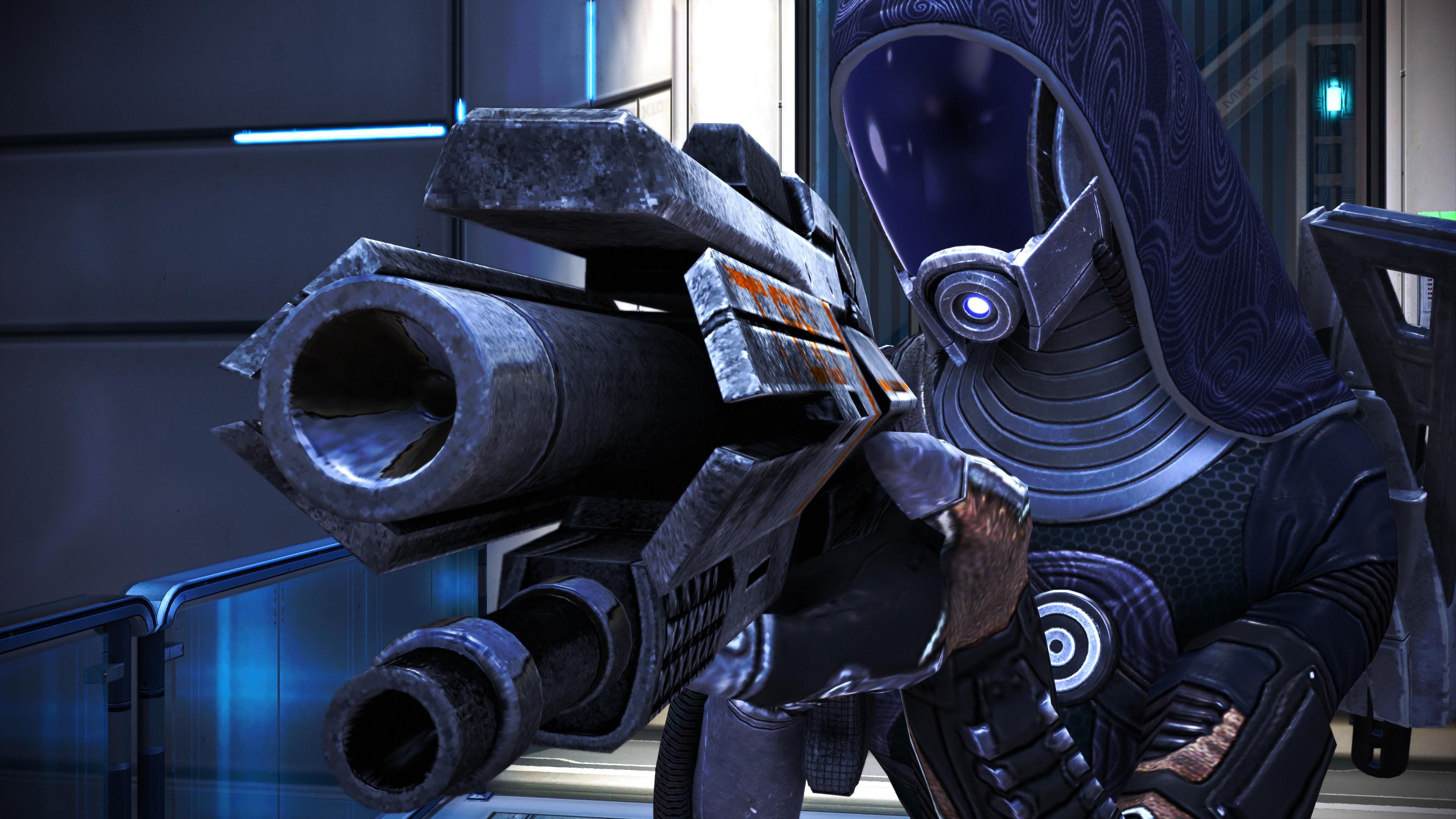 Tali with her shotgun in Mass Effect