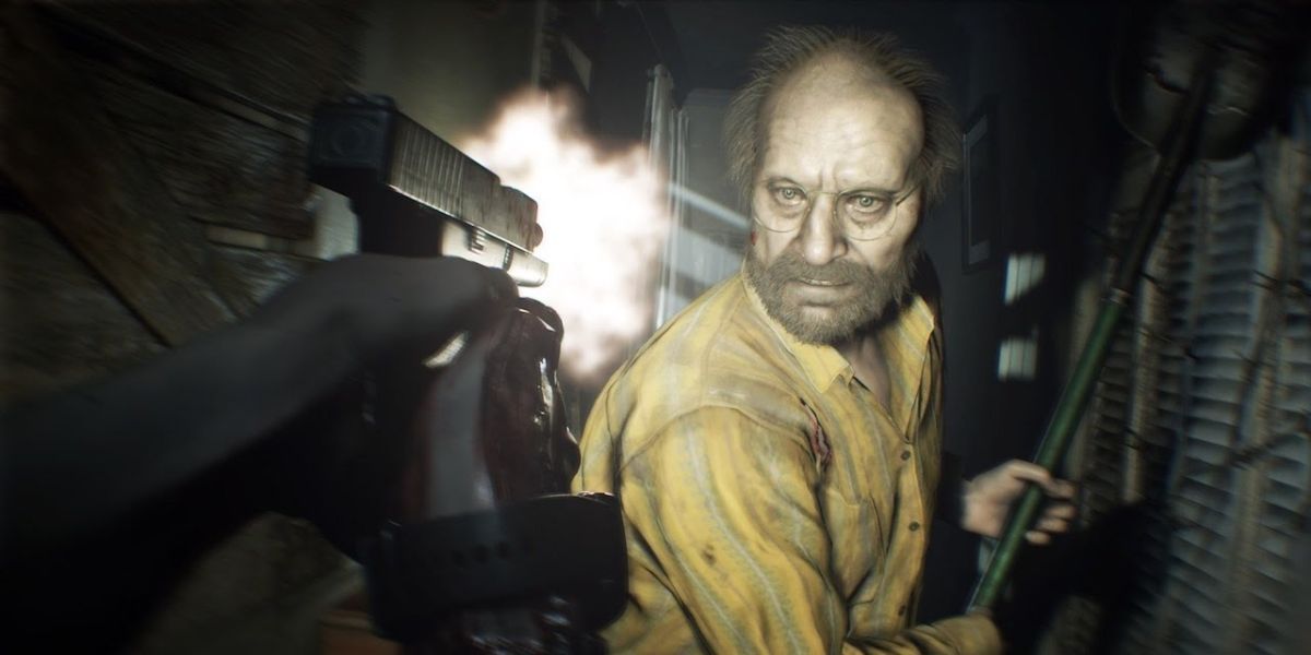 resident evil 7, enemy attacking the player