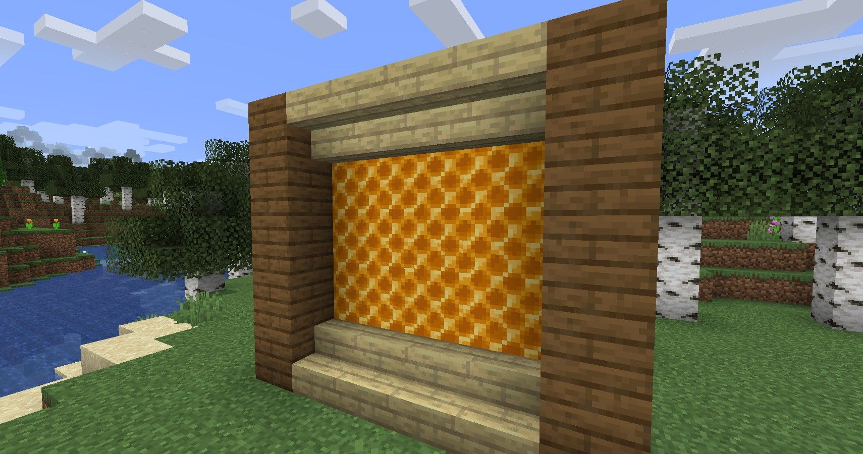 example of minecraft honeycomb used in a build