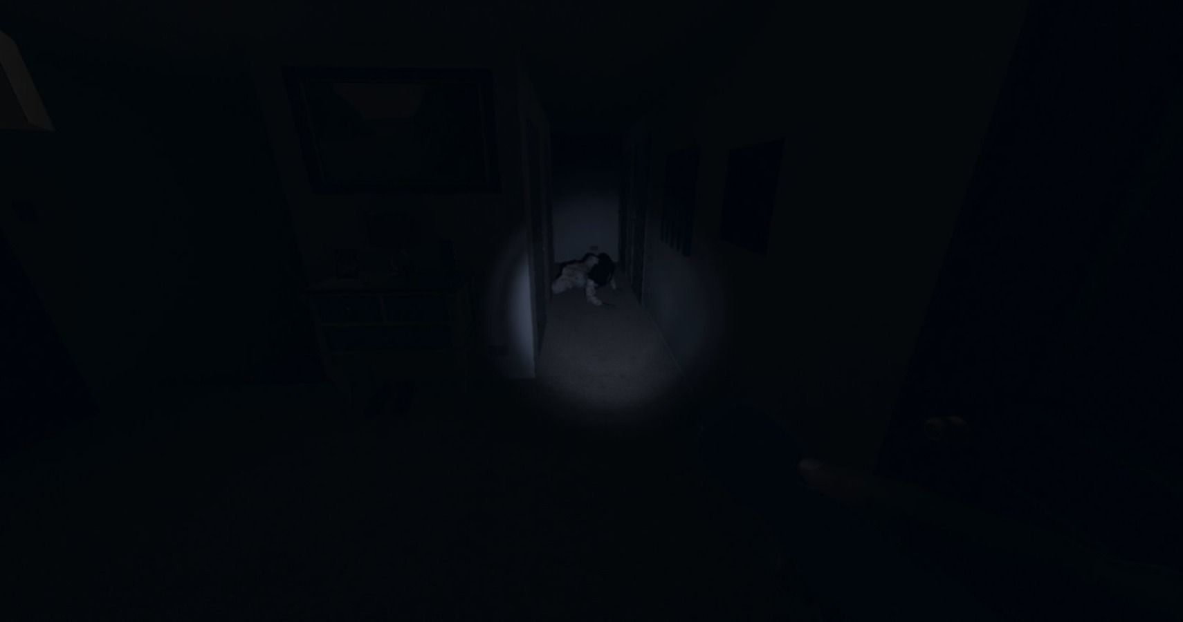 Phasmophobia ghost crawling on the floor