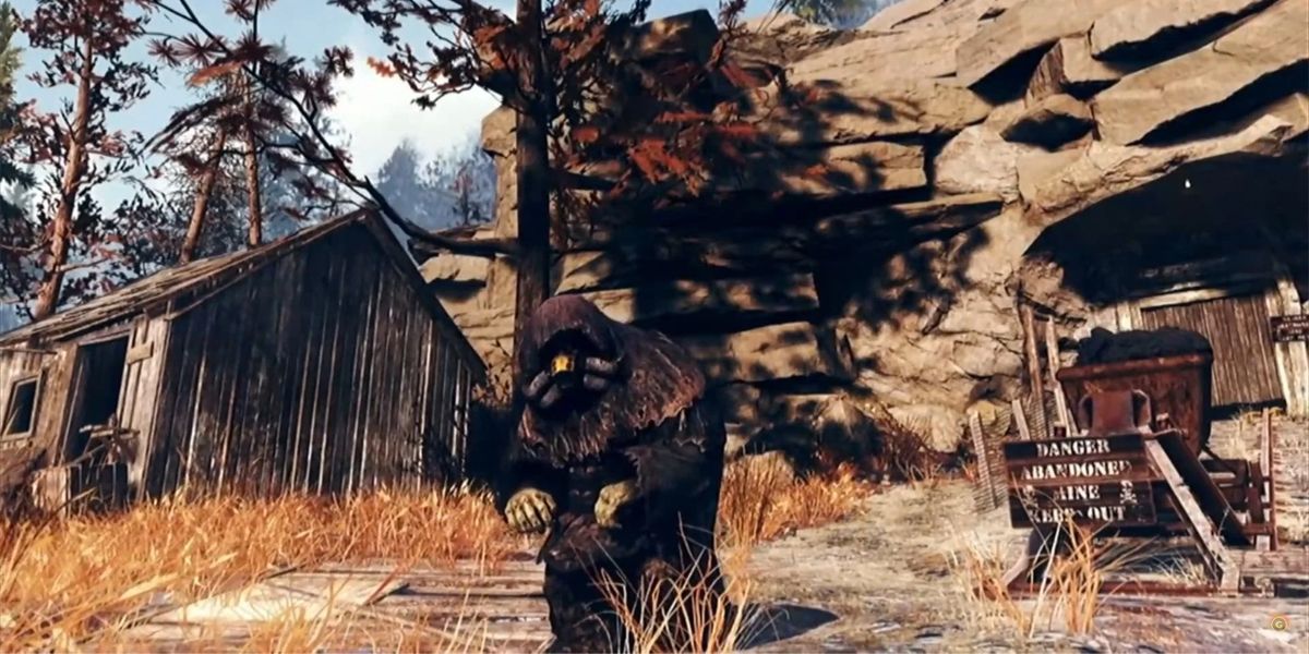 Fallout 75 Lost and Found Player crouched near mine