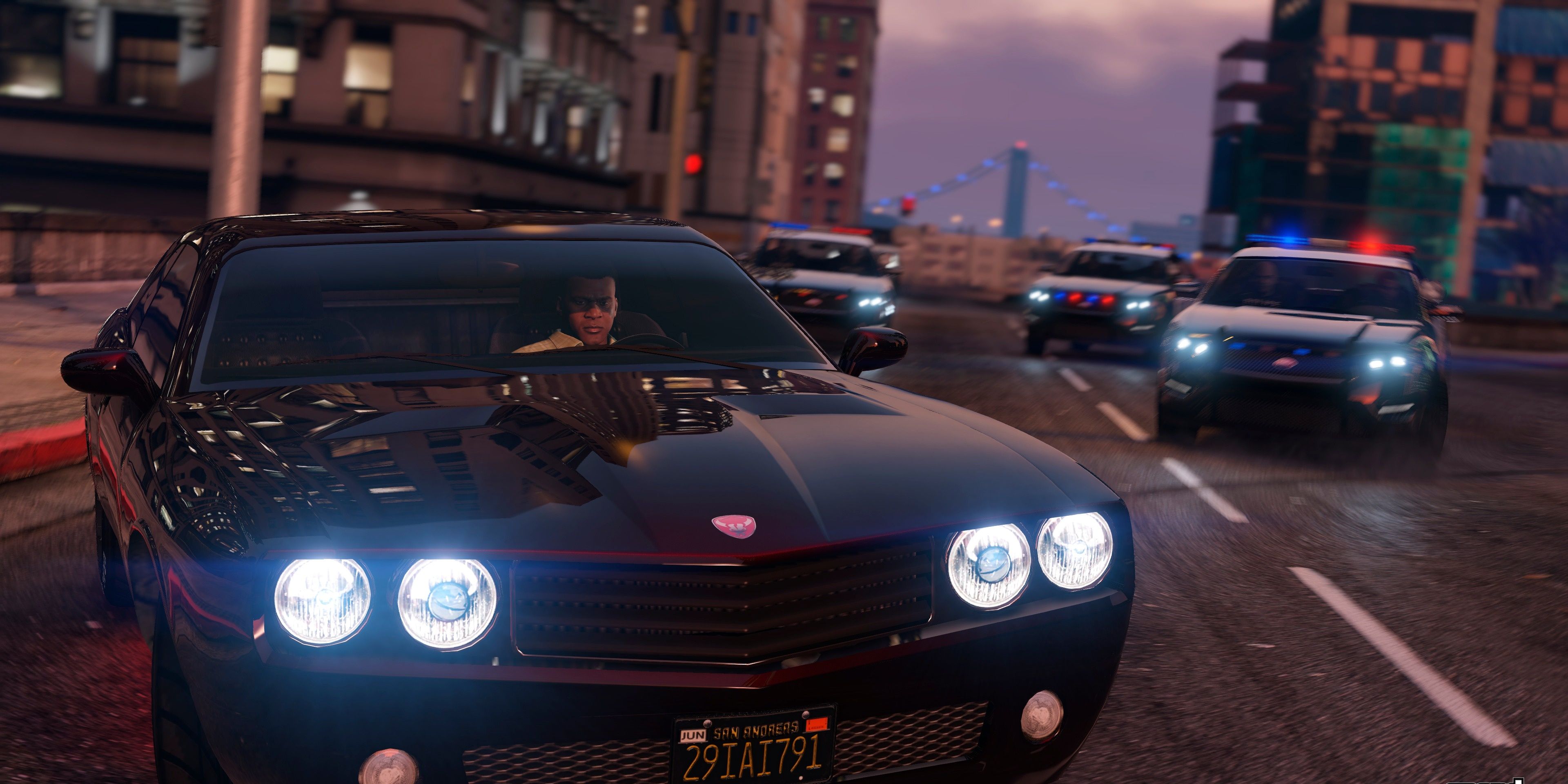 Franklin driving away from the cops in Grand Theft Auto V