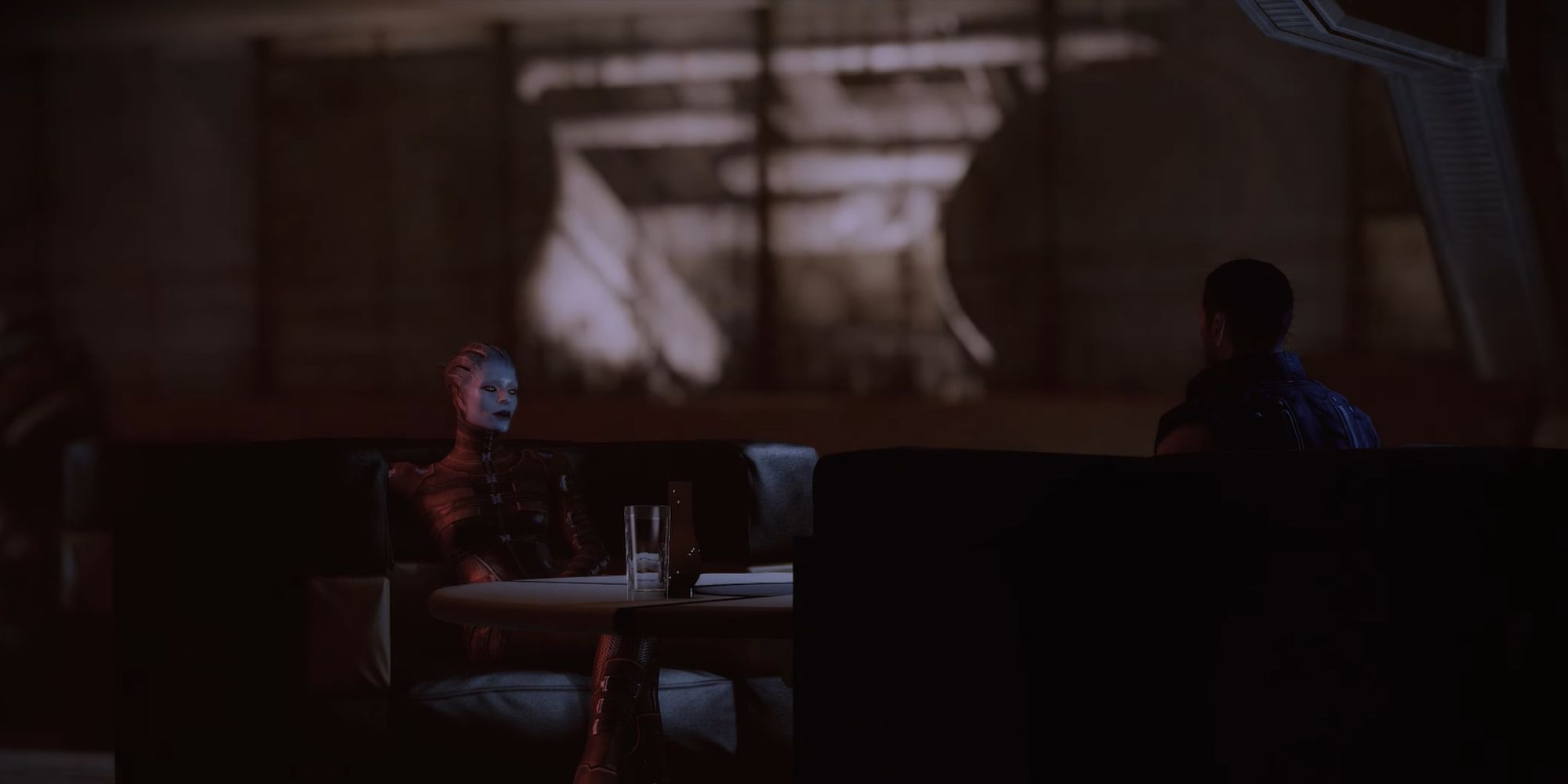 Mass Effect 2 Screenshot Of Morinth and Shepard Talking In Afterlife VIP