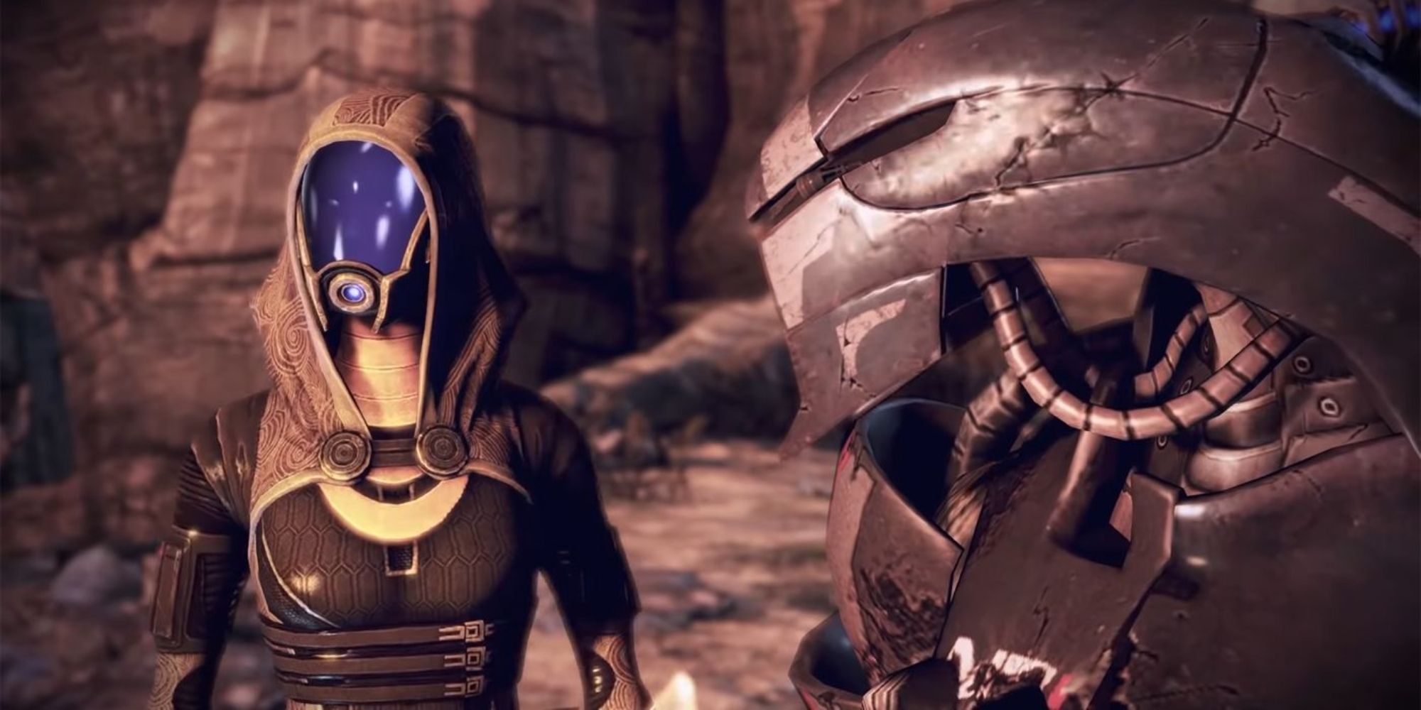 Mass Effect 3 Tali and Legion standing together, close up