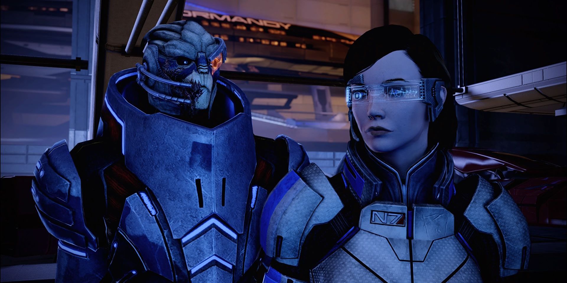 Garrus and Commander Shepard in Mass Effect
