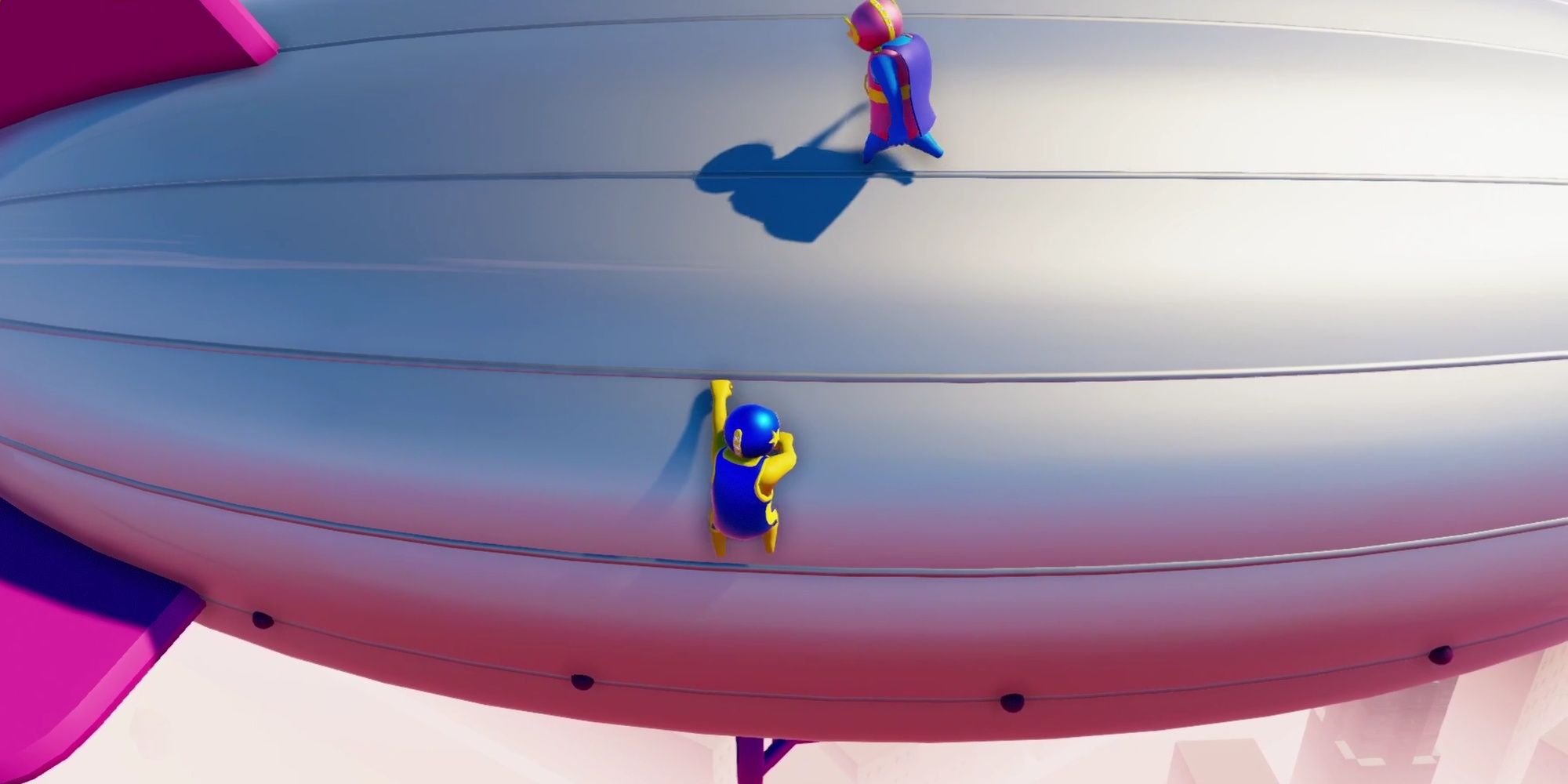 Gang Beasts: Brawler Cornered On Blimp By Other Player