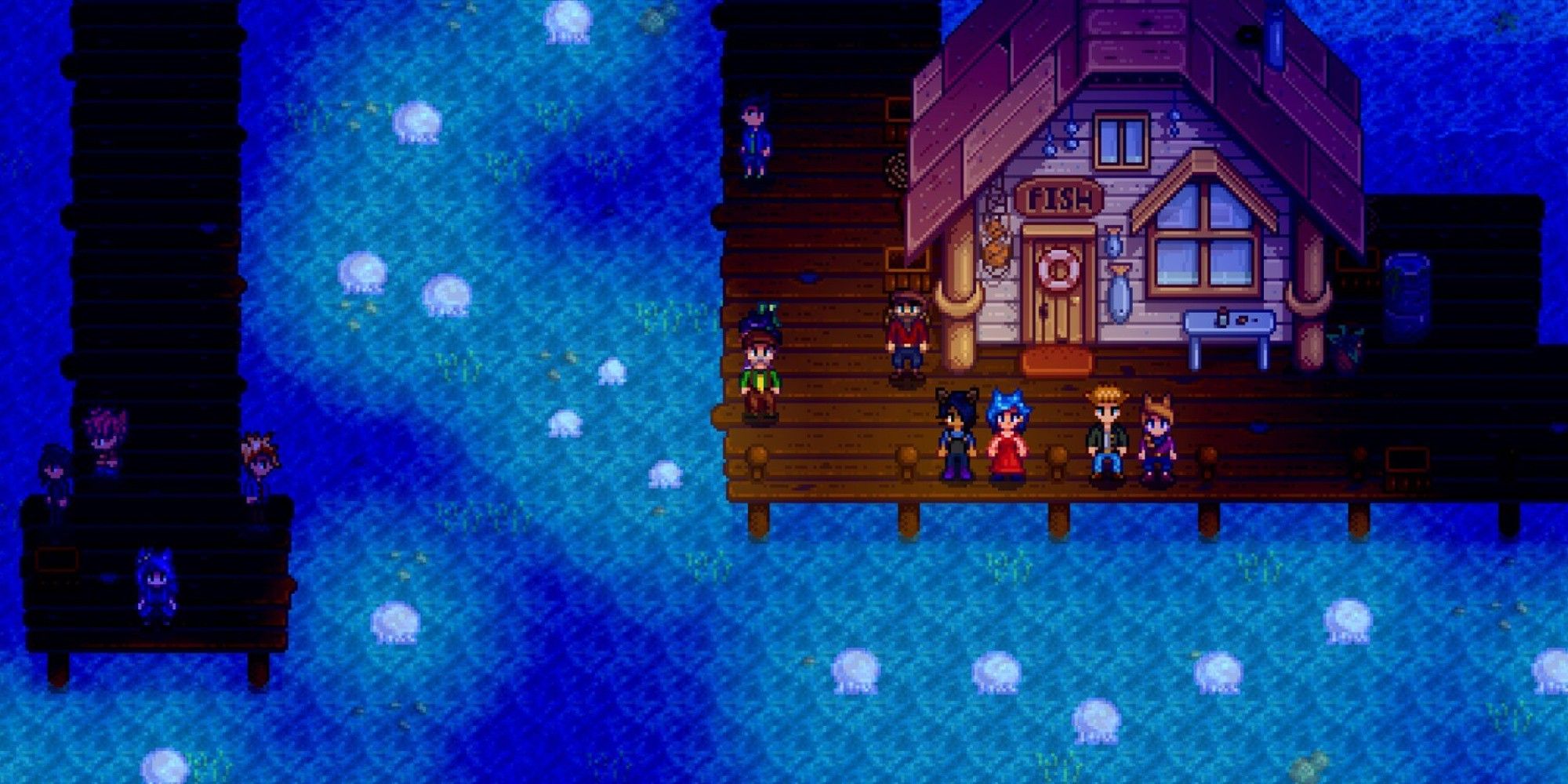 player viewing moonlight jellies next to emily