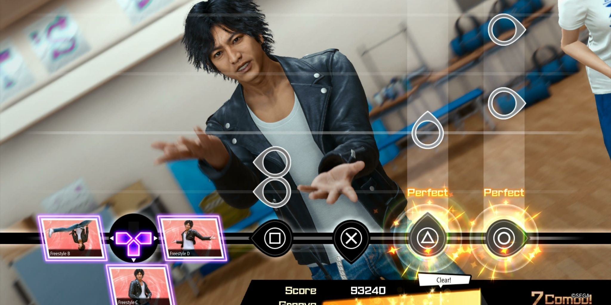 Yagami dancing in Lost Judgment.