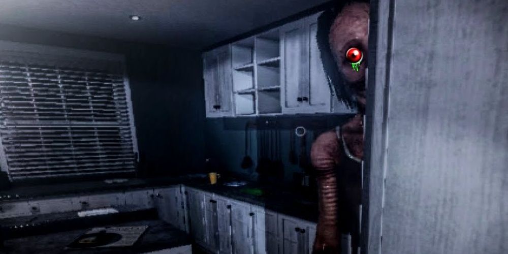 Phasmophobia Screenshot Of Gameplay Of A Monster Hiding In A Kitchen