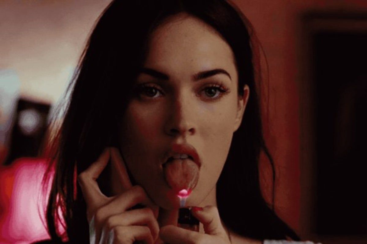 megan fox burning her tongue in jennifers body