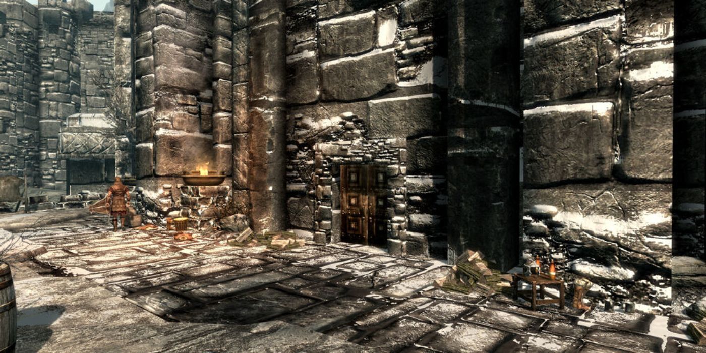 The entrance to the East Empire Company office at the Windhelm Docks