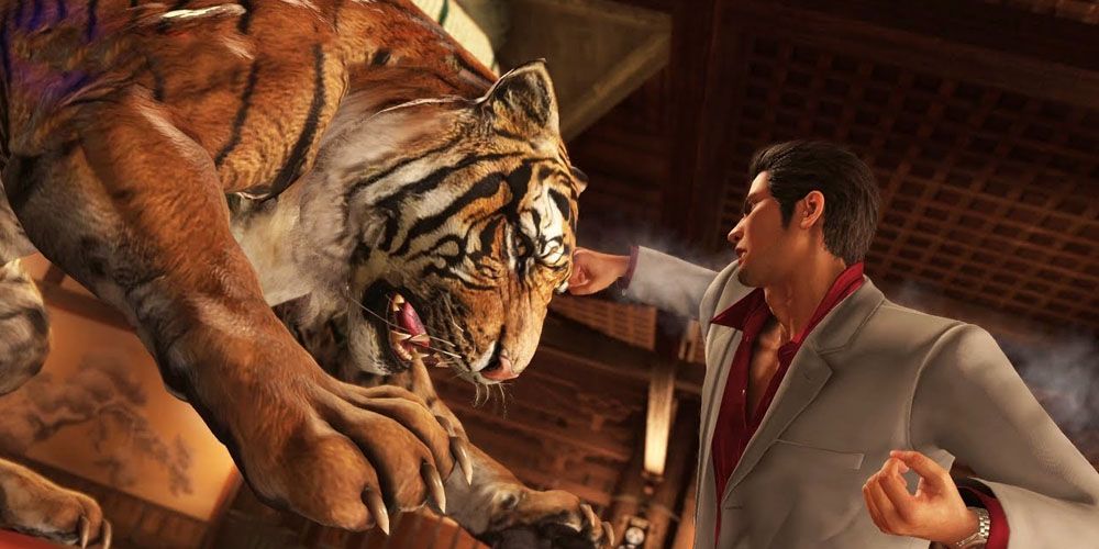 Yakuza Kiwami 2 Kiryu punching a tiger