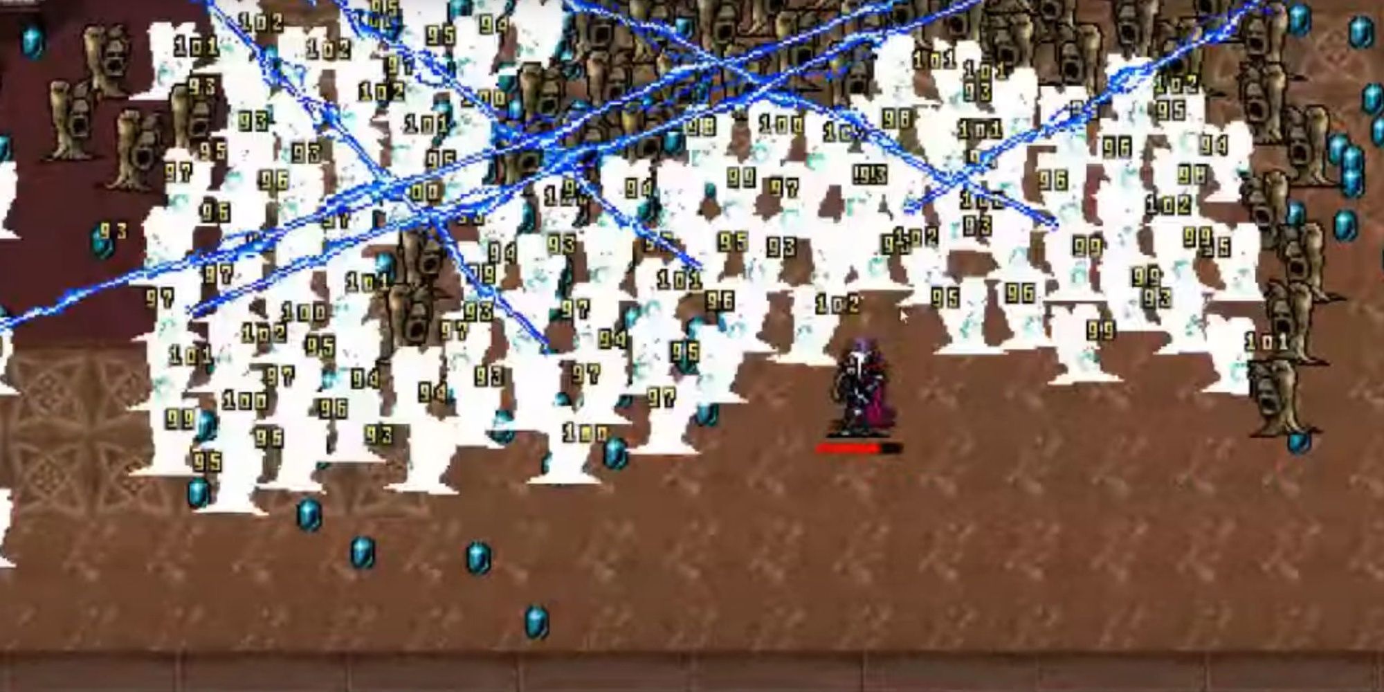 Vampire Survivors screenshot Thunder Loop striking multiple enemies