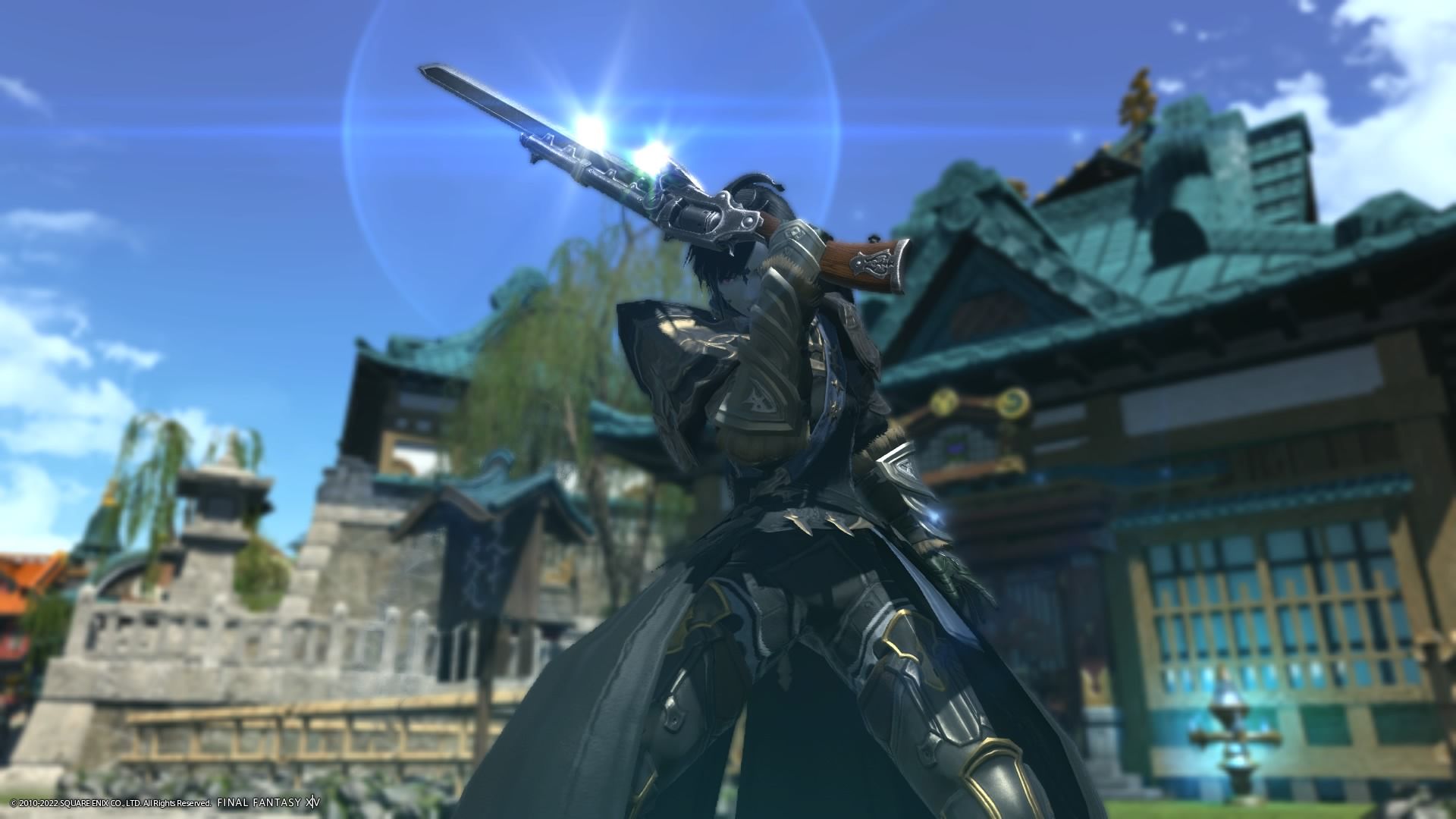 Final Fantasy 14 Gunbreaker With Shiny Gun