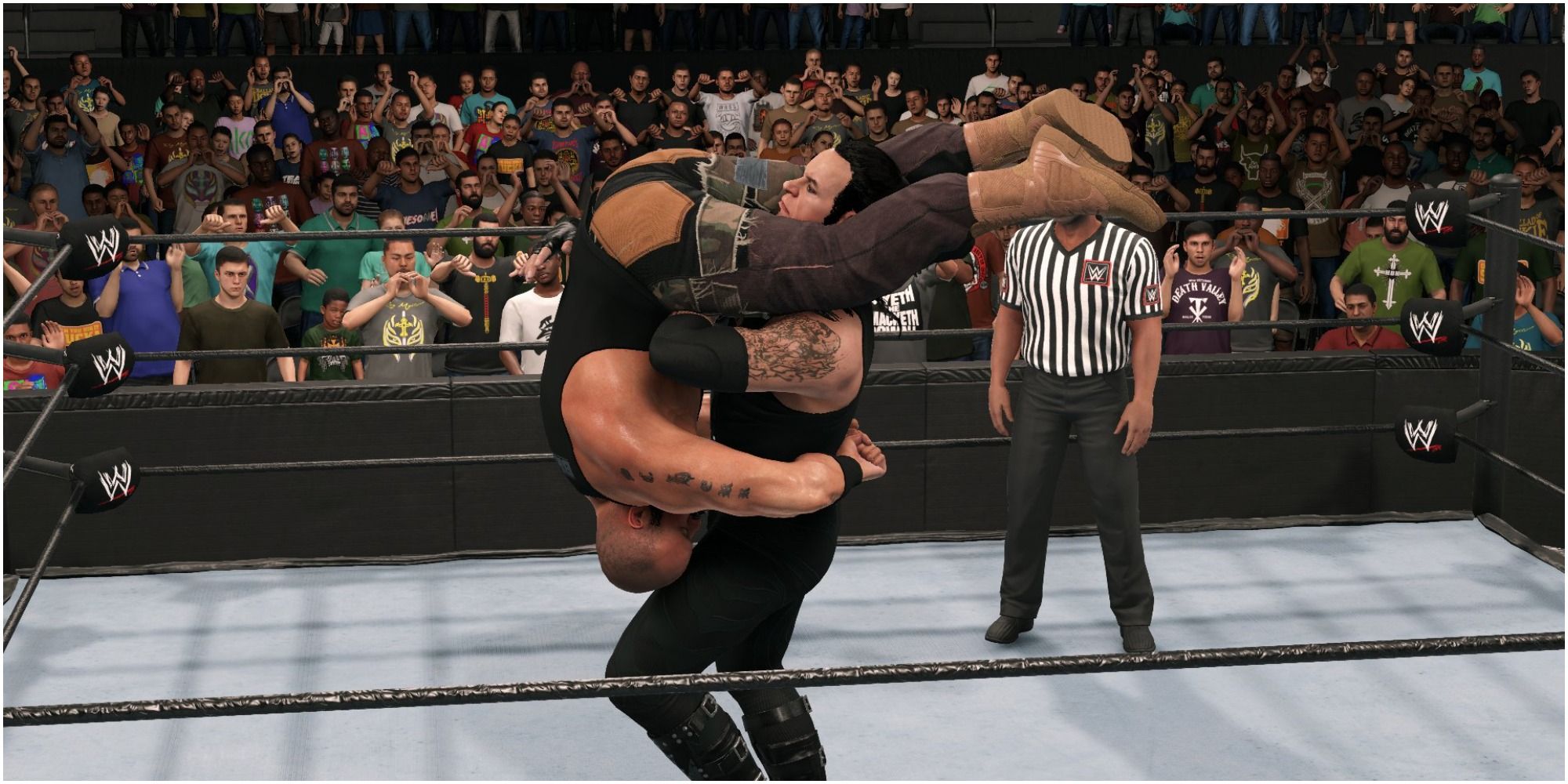 WWE 2K22 Undertaker Spinning Tombstone