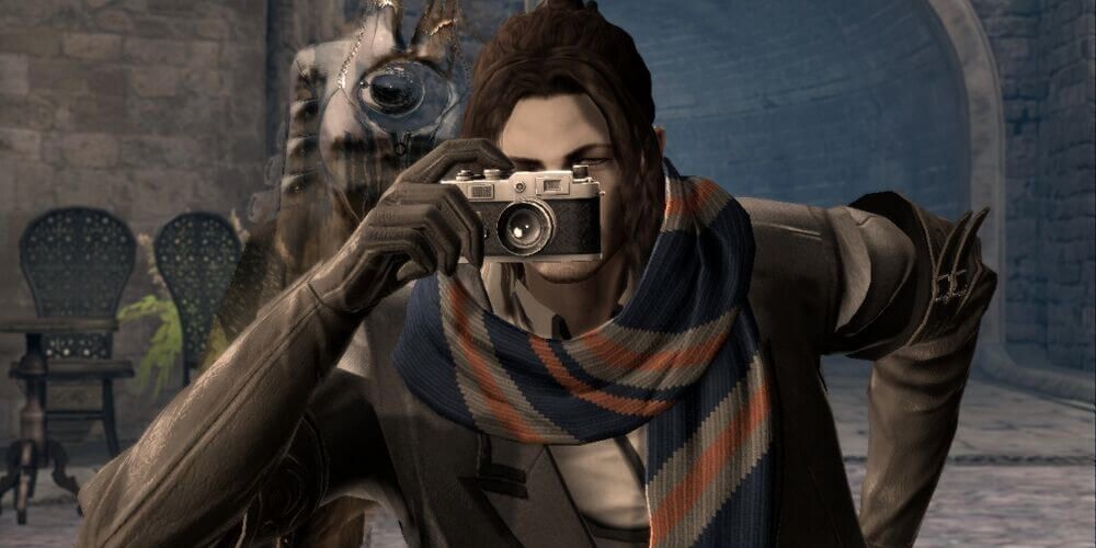 luka redgrave bayonetta with camera taking photo