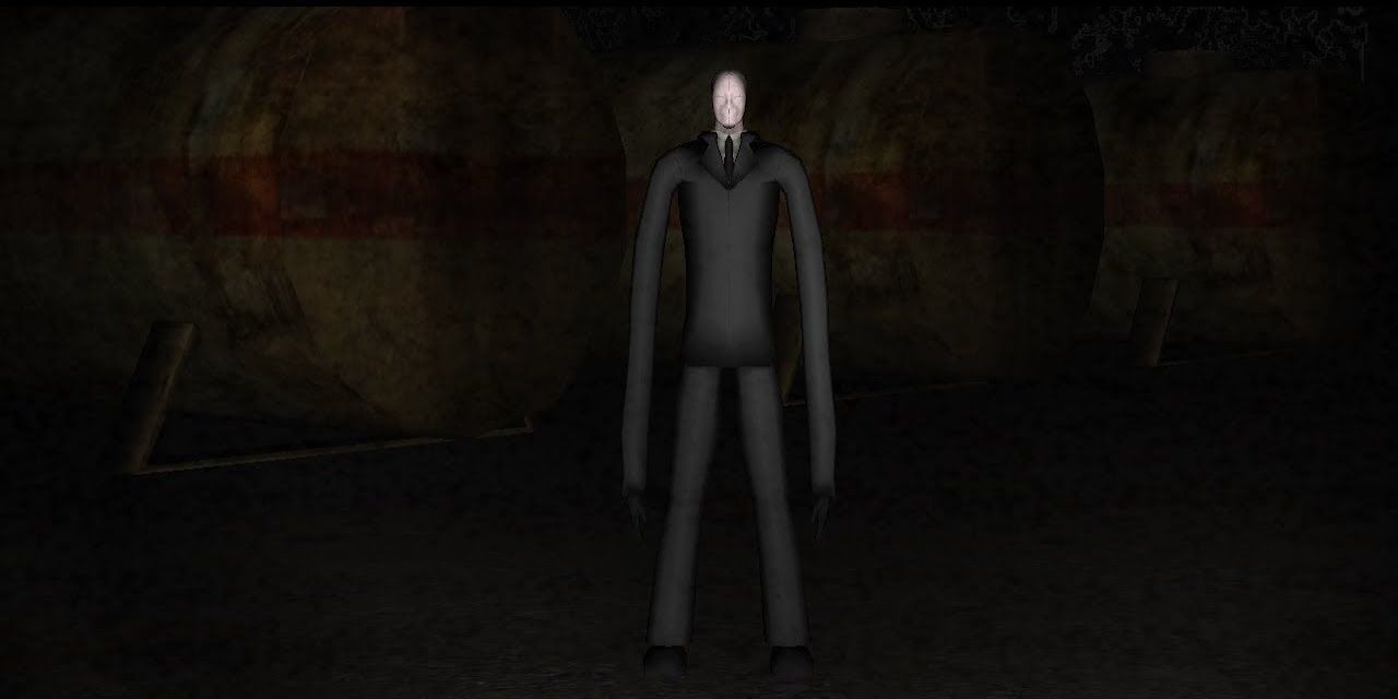 An imposing Slenderman in Slender: The Eight Pages against a dark background.