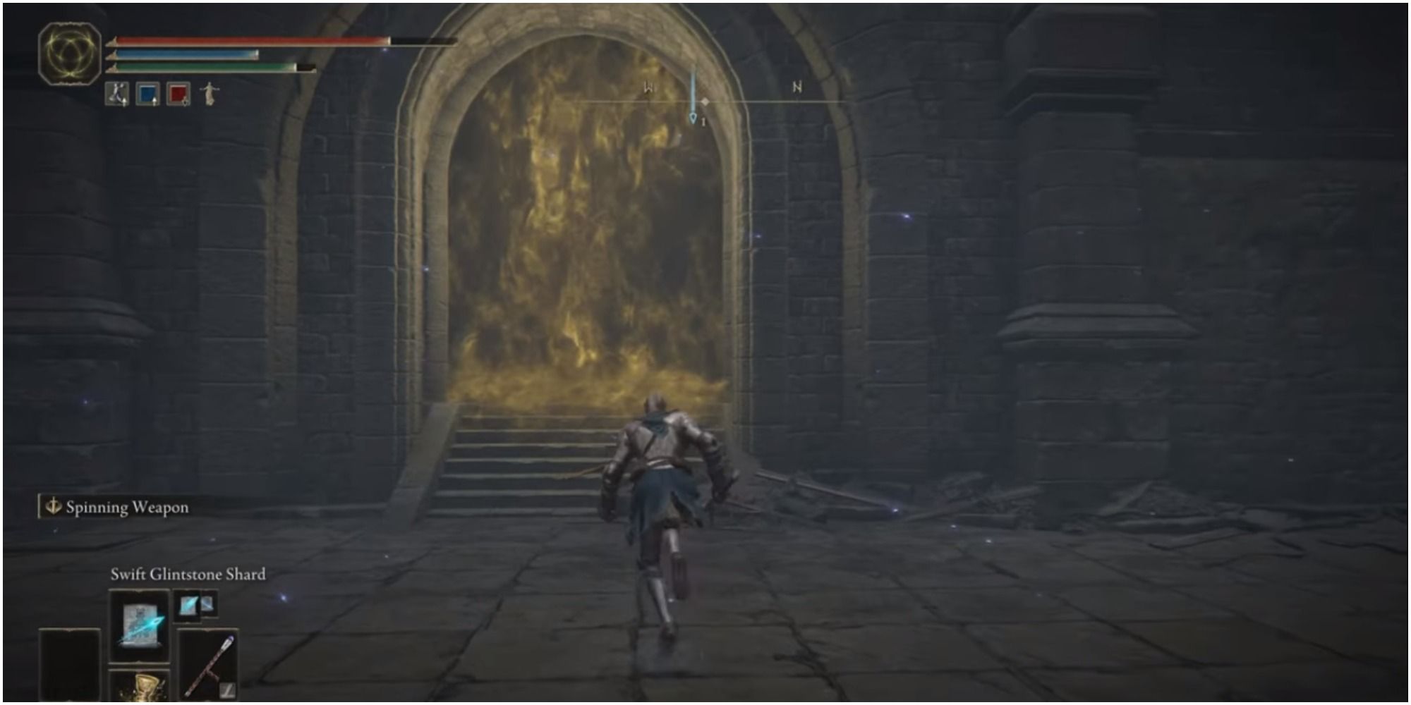 The player approaching Royal Knight Loretta boss gate. 