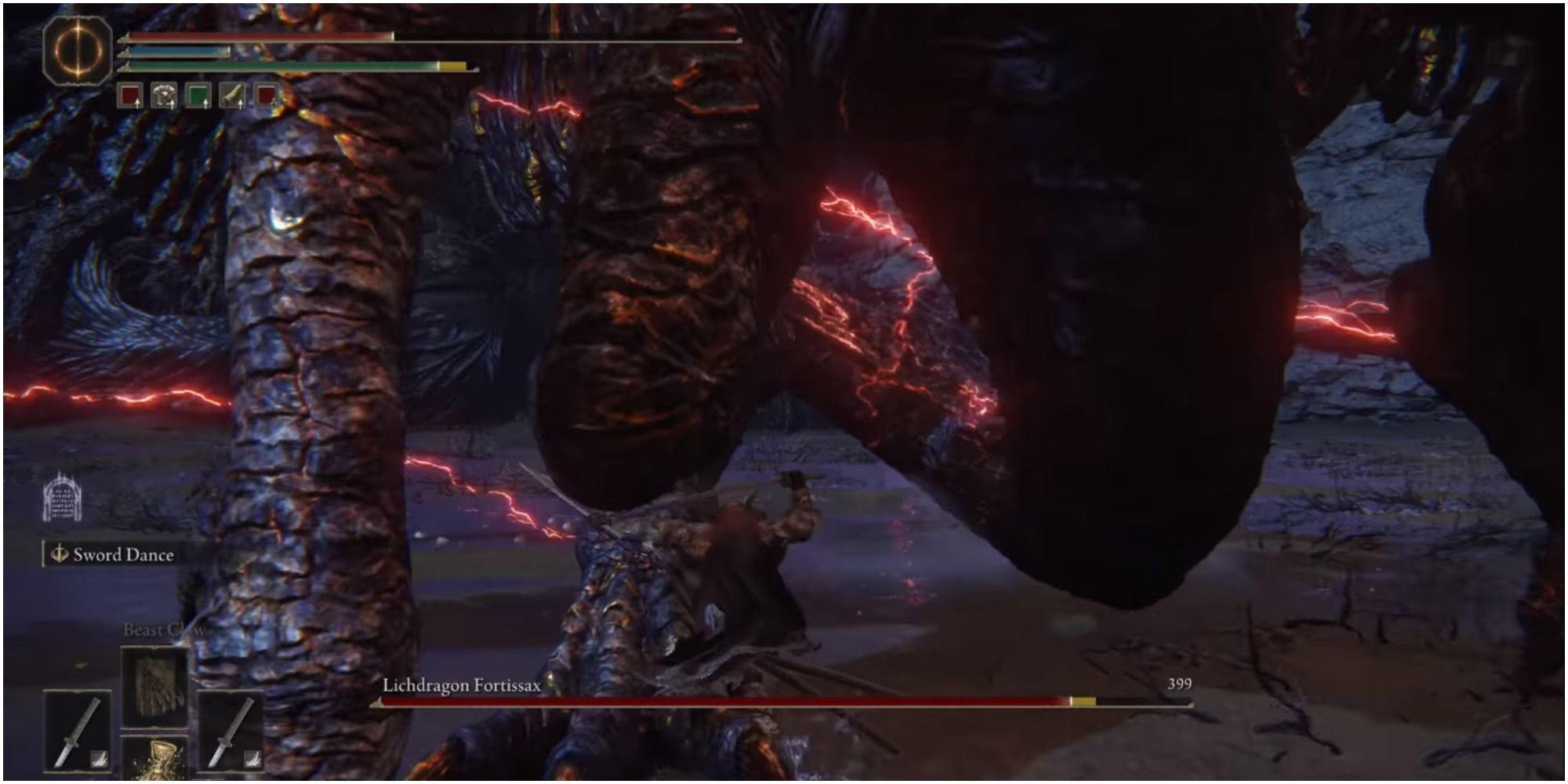 Tarnished attacking the boss with a melee weapon.