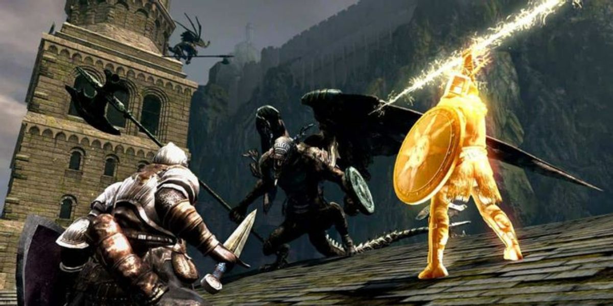 players fighting the Bell Gargoyle in Dark Souls