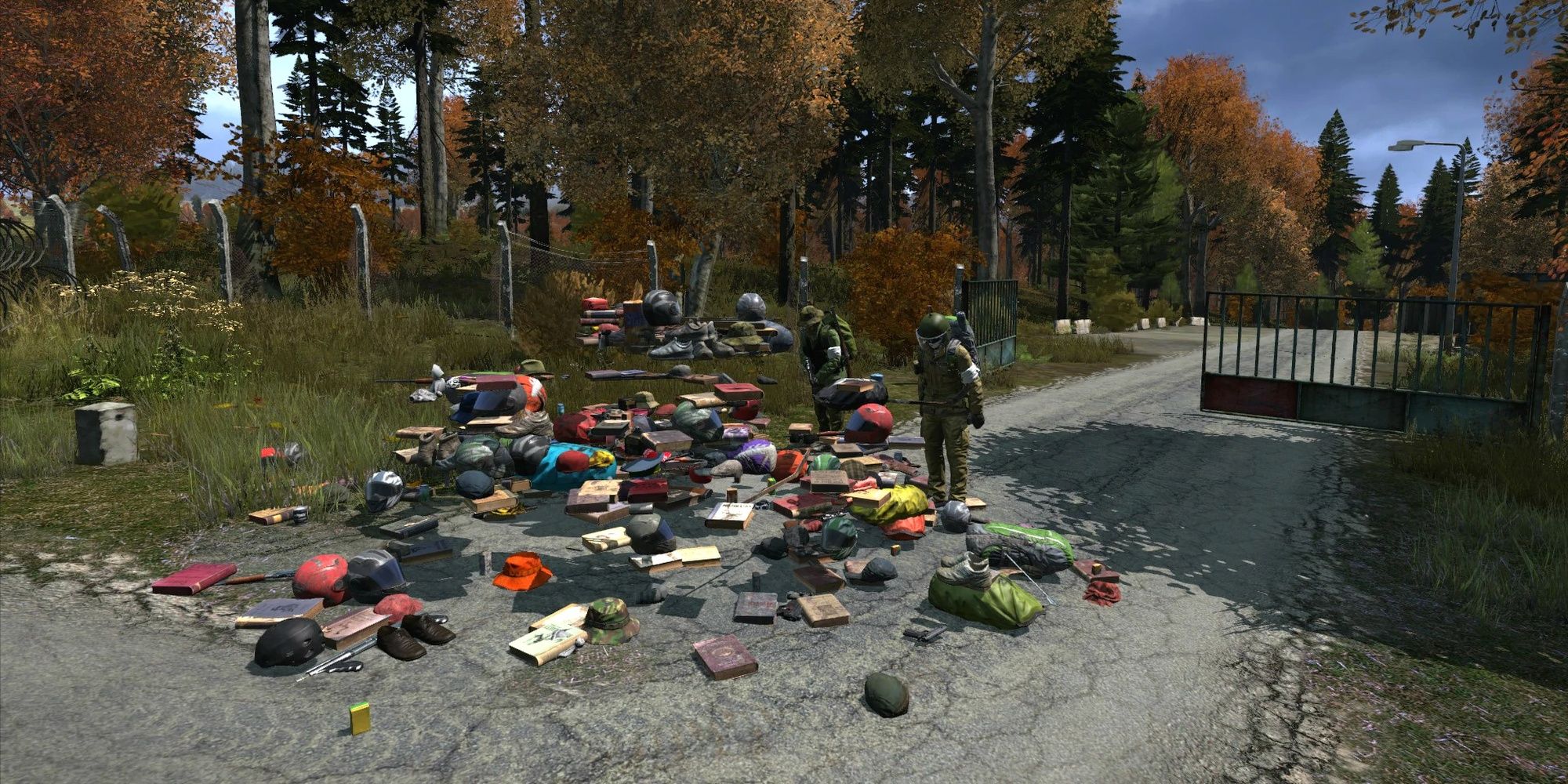 DayZ: Players Finding A Large Pile Of Items On The Ground