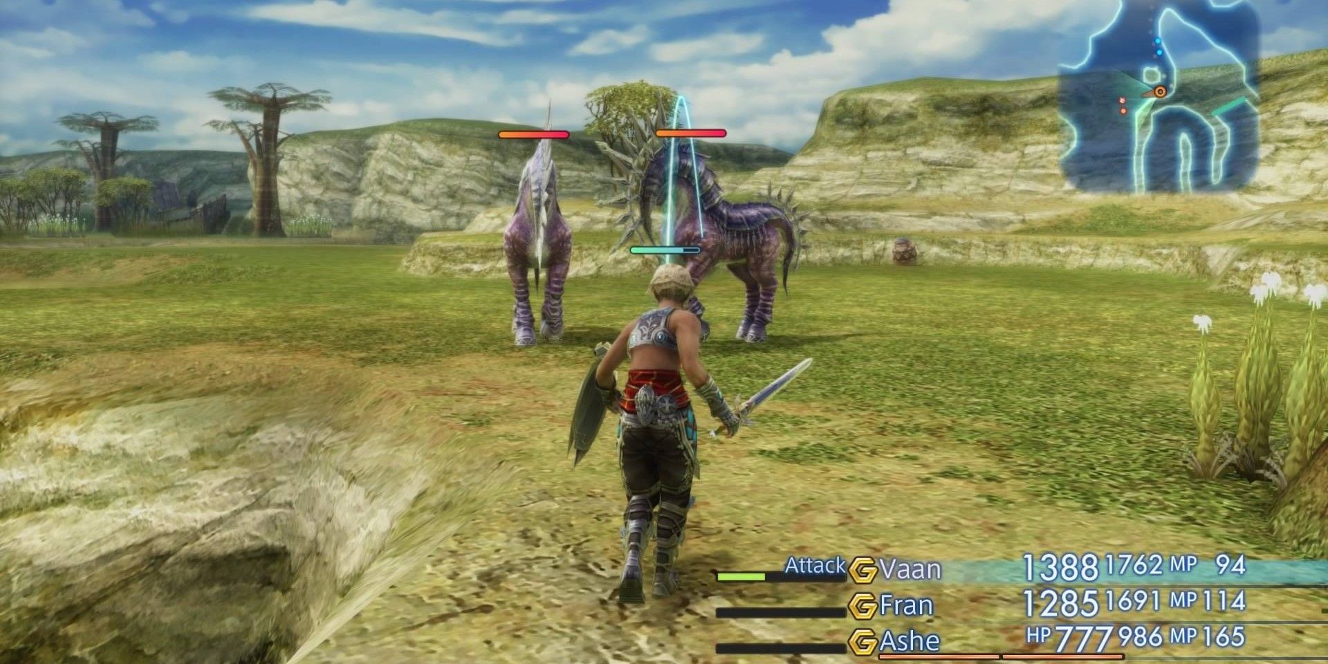 final fantasy xii screenshot of vaan attacking enemies