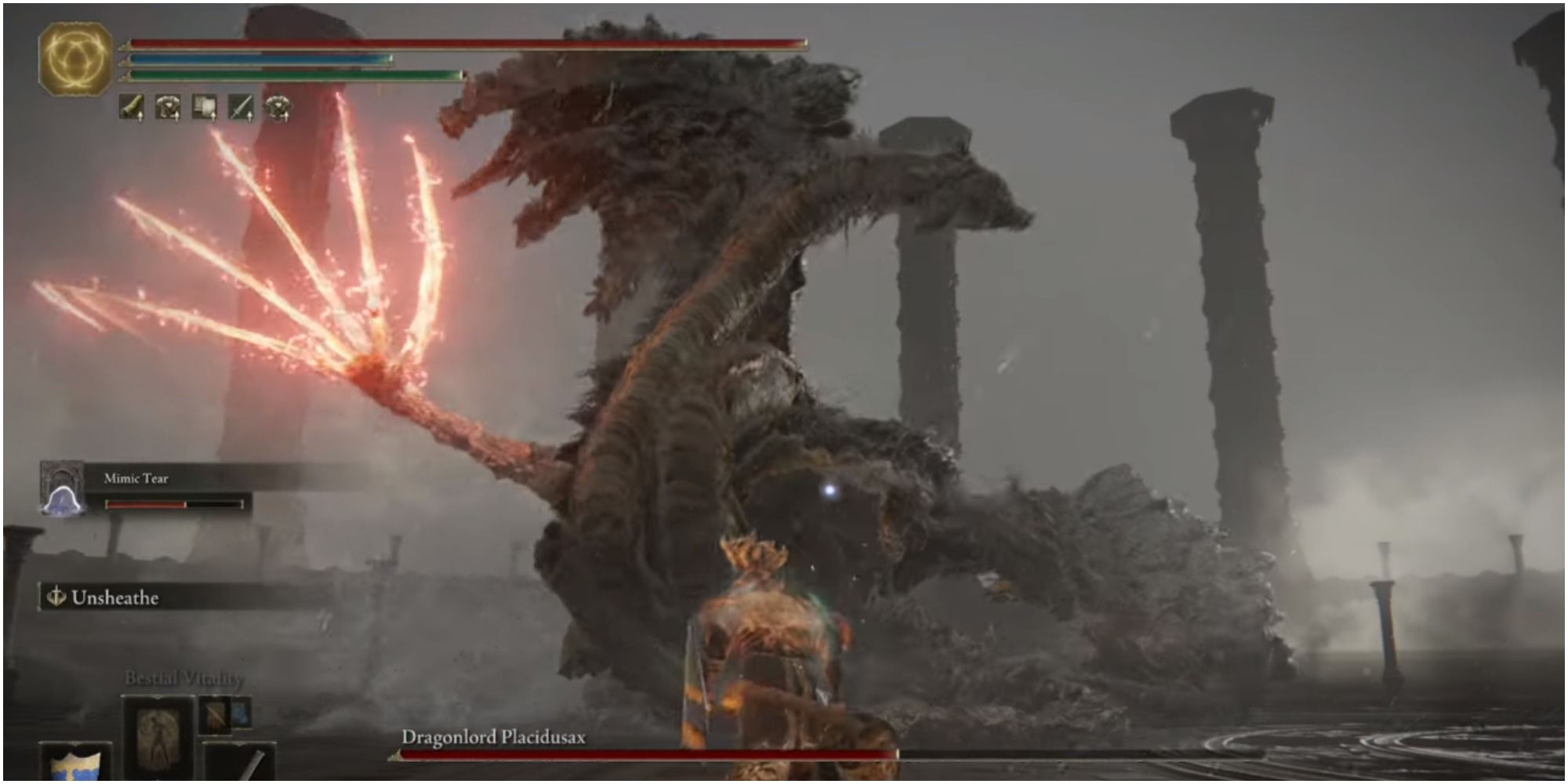 The boss about to strike the player with Lightning Claw.