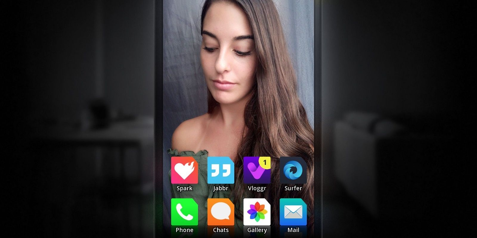 Simulacra phone gameplay with Anna as the wallpaper.