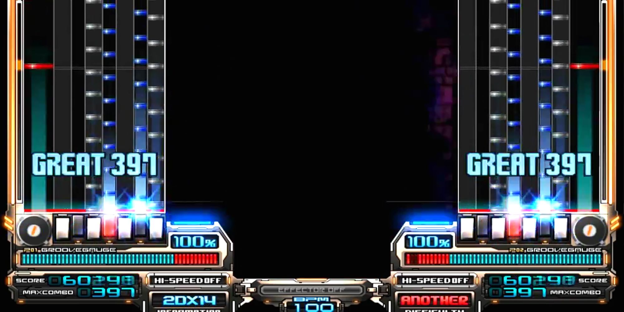 White and blue notes drop down the screen as two players rack up a high combo in Beatmania IIDX.