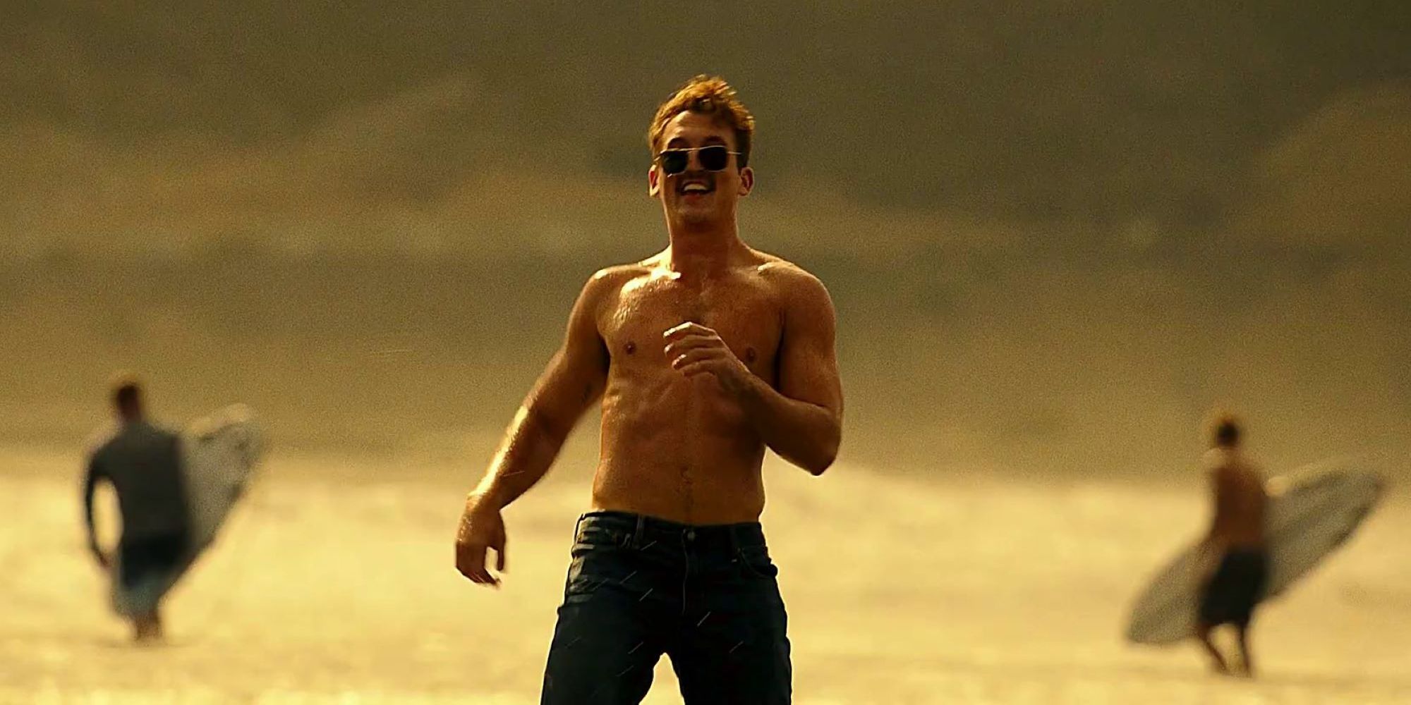 Top Gun: Maverick's Beach Scene Is Just As Good As Top Gun's Volleyball |  Flipboard