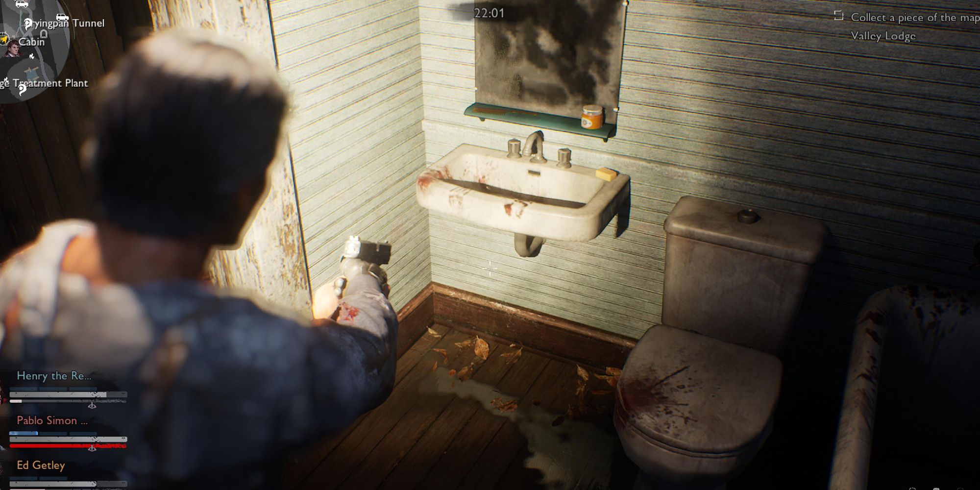 Evil Dead The Game, Ash aiming at bloody hand prints on sink.