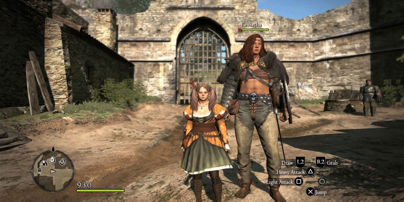 A big pawn next to a small person in Dragon's Dogma