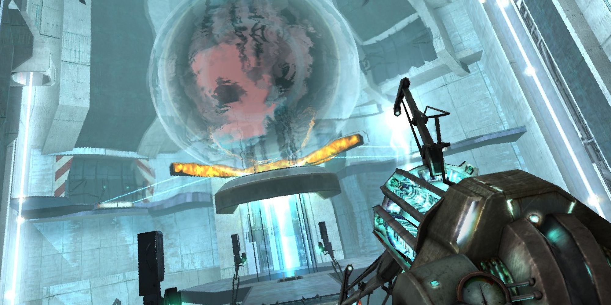 Half-Life 2 blue gravity gun