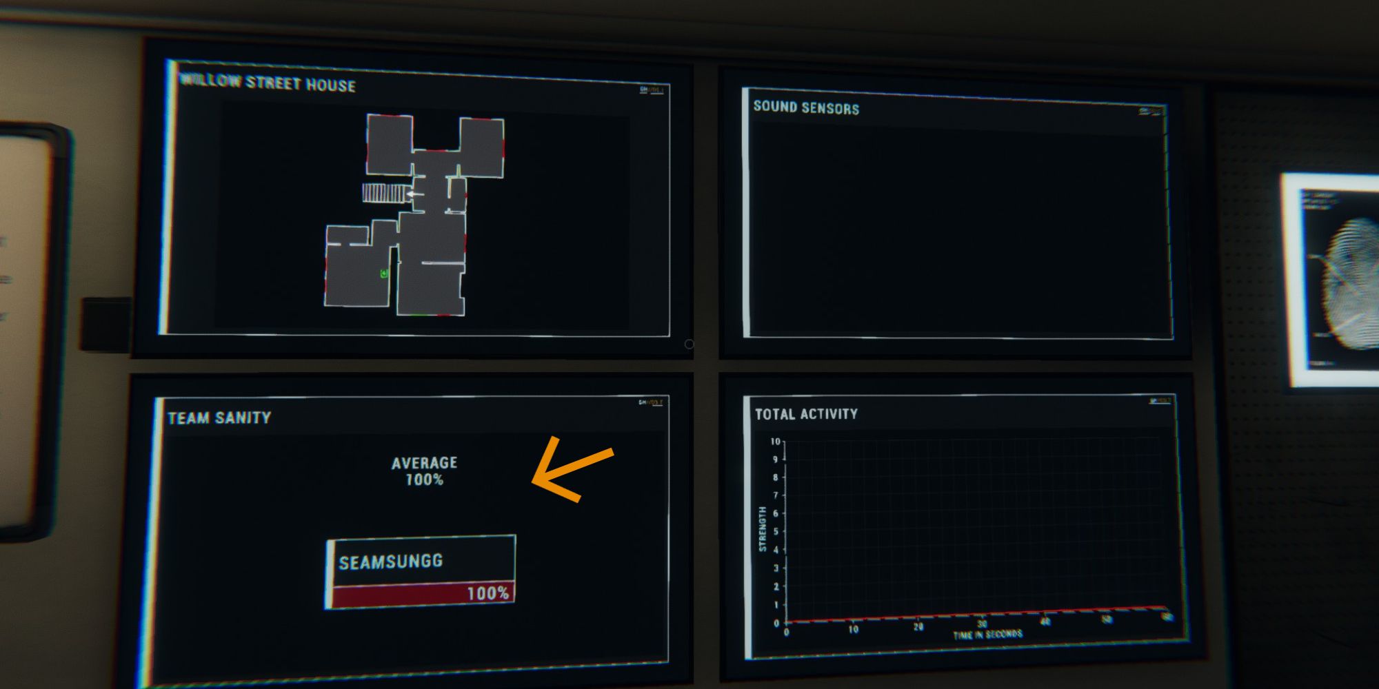 Phasmophobia sanity, map and activity screens