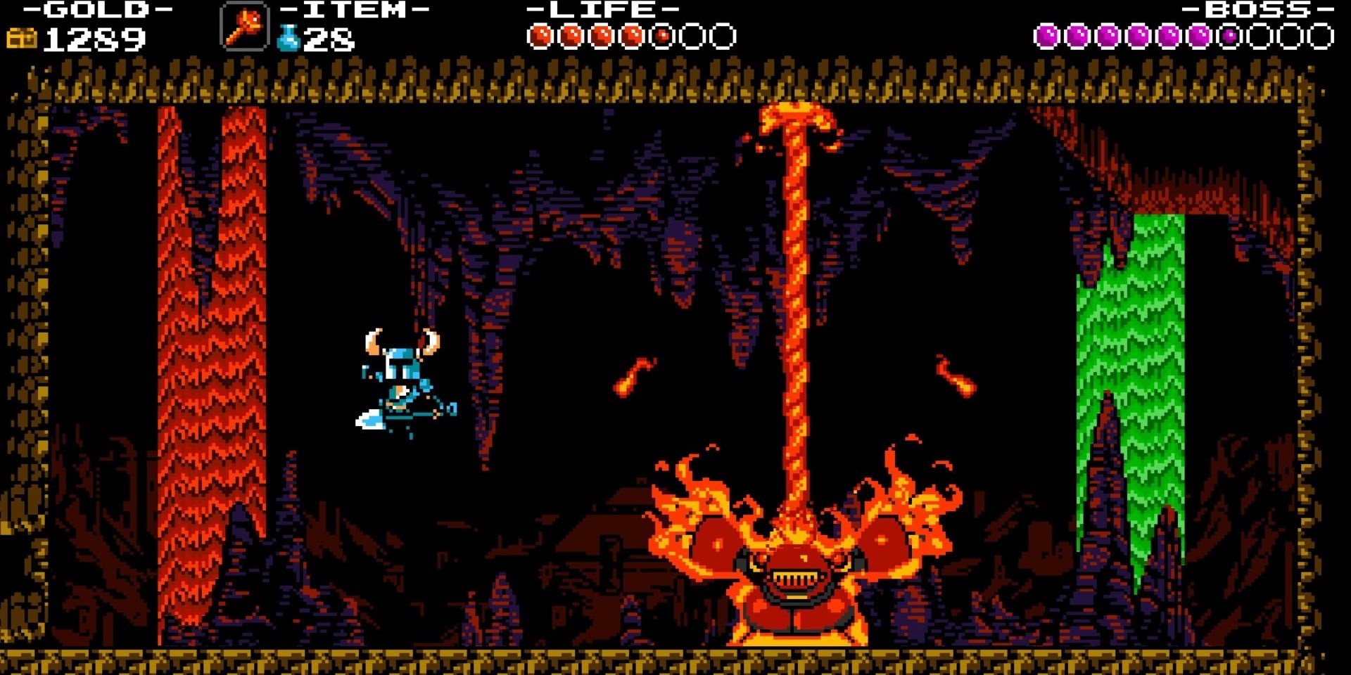 Titular character in Shovel Knight fighting a crab-like enemy who is on fire