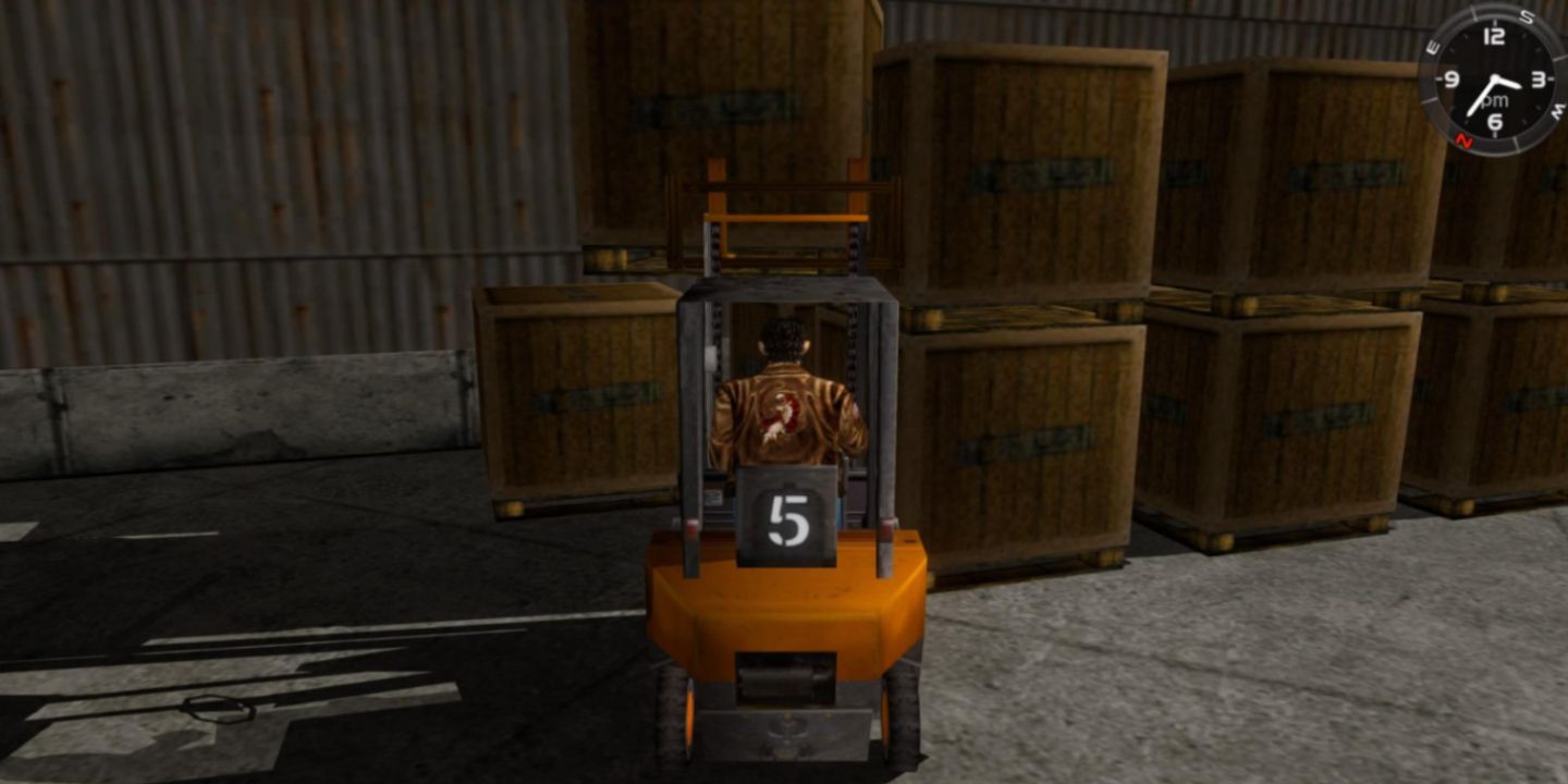 Ryo Hazuki lifting boxes with a forklift at his job in Shenmue