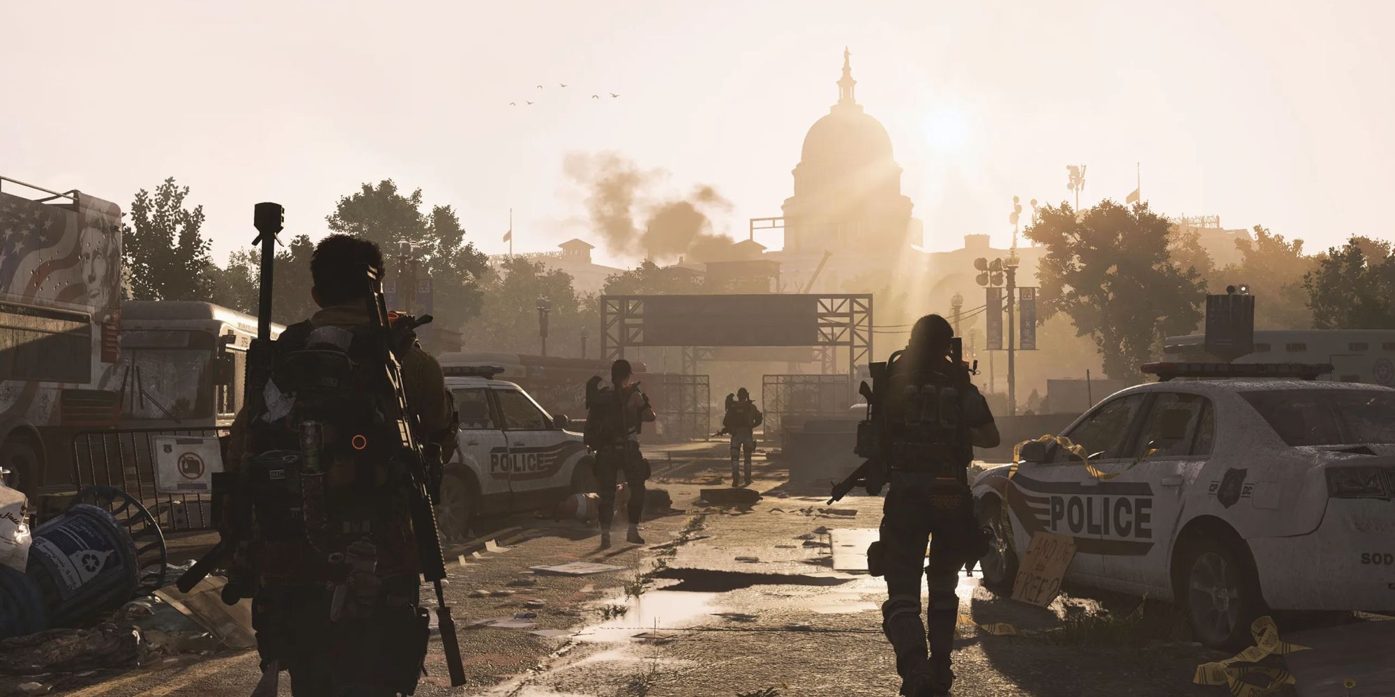 Squad walking up to the Capitol building in DC in The Division 2
