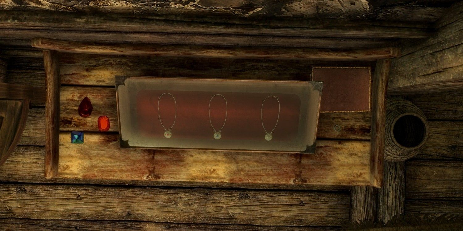 Skyrim screenshot of jewelry case in Mistveil Keep.