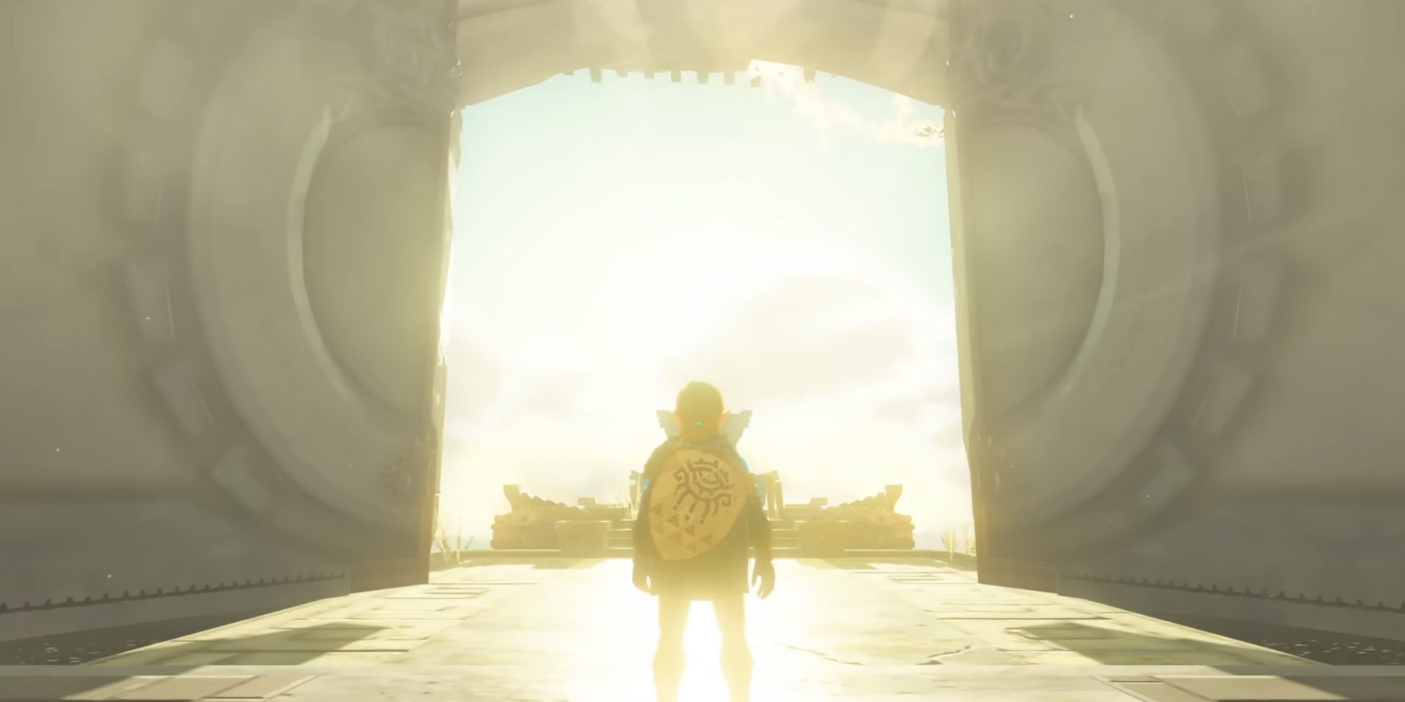 Link in front of a stone gate in Tears Of The Kingdom