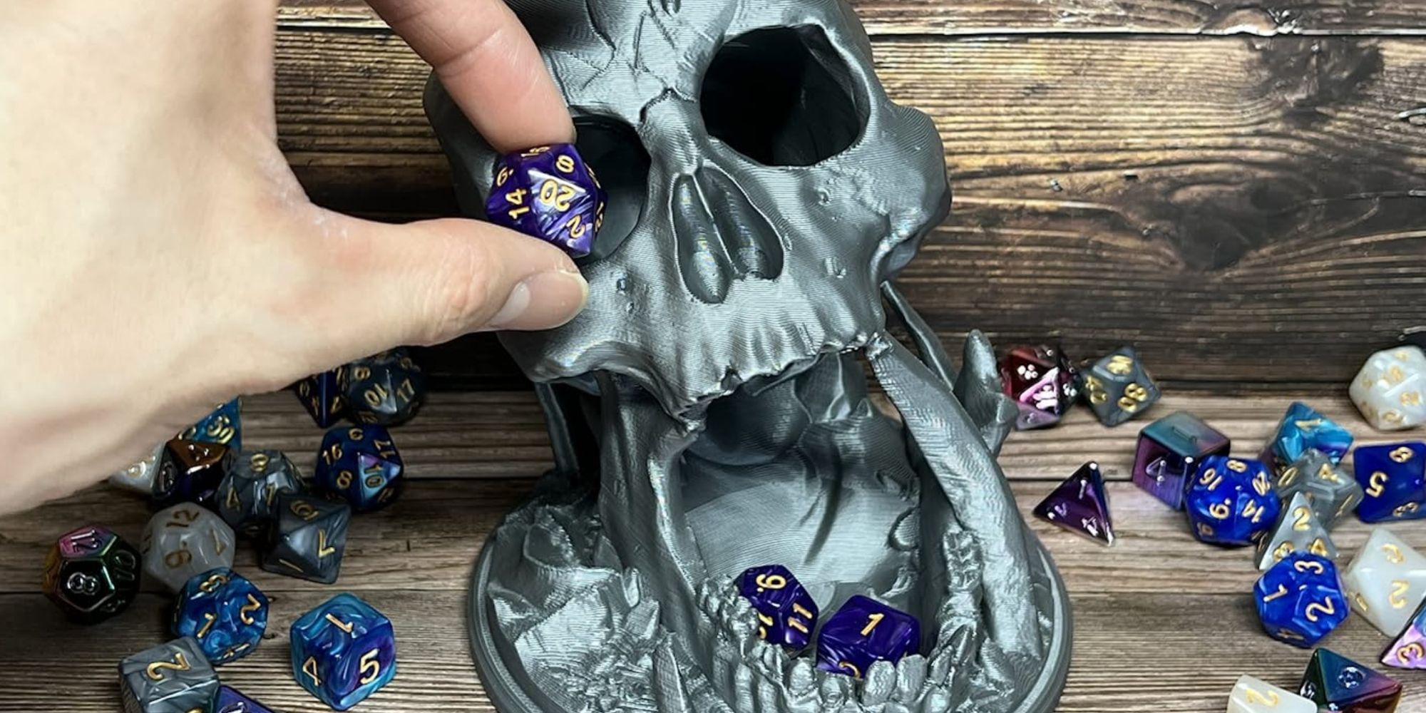 Dungeons and Dragons Skull Dice Tower