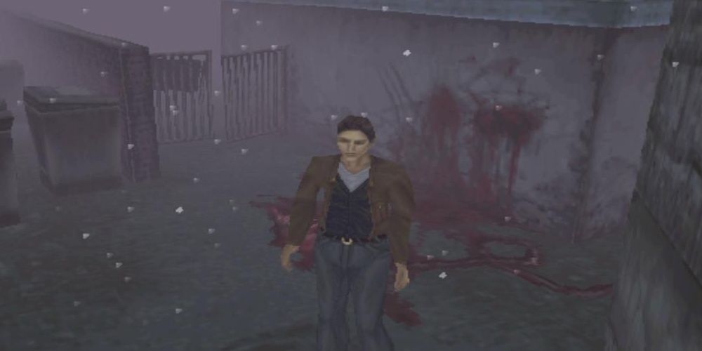 Harry in the alleyway in Silent Hill.