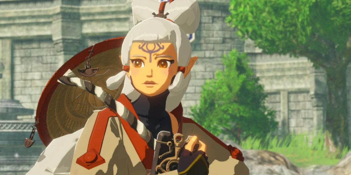 Impa of the Sheikah Tribe Running in Hyrule Warriors Age of Calamity