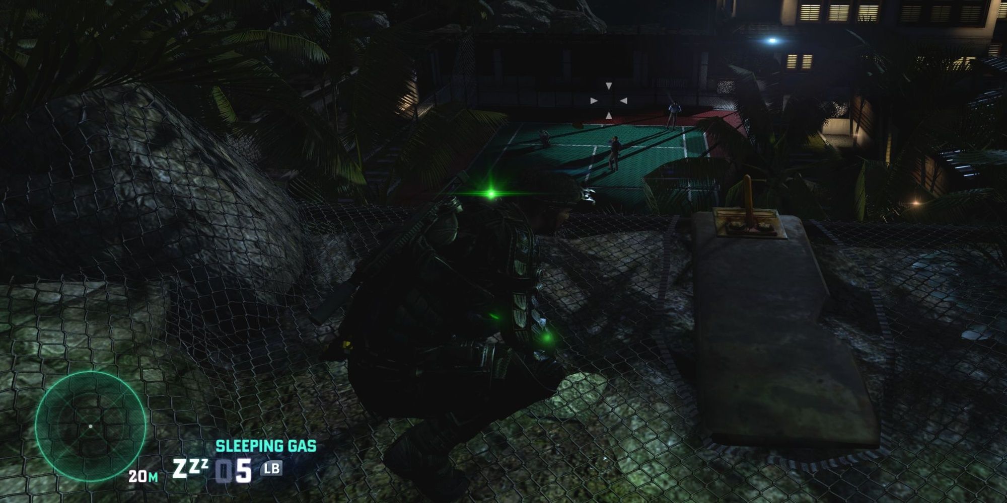 Sam Fisher about to infiltrate a mansion in Splinter Cell: Blacklist.