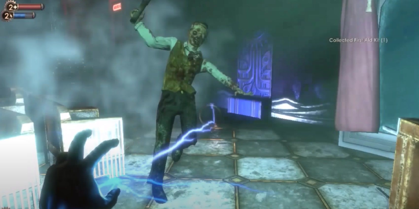 Screenshot of a player using the electro bolt plasmid to take down a splicer in BioShock.